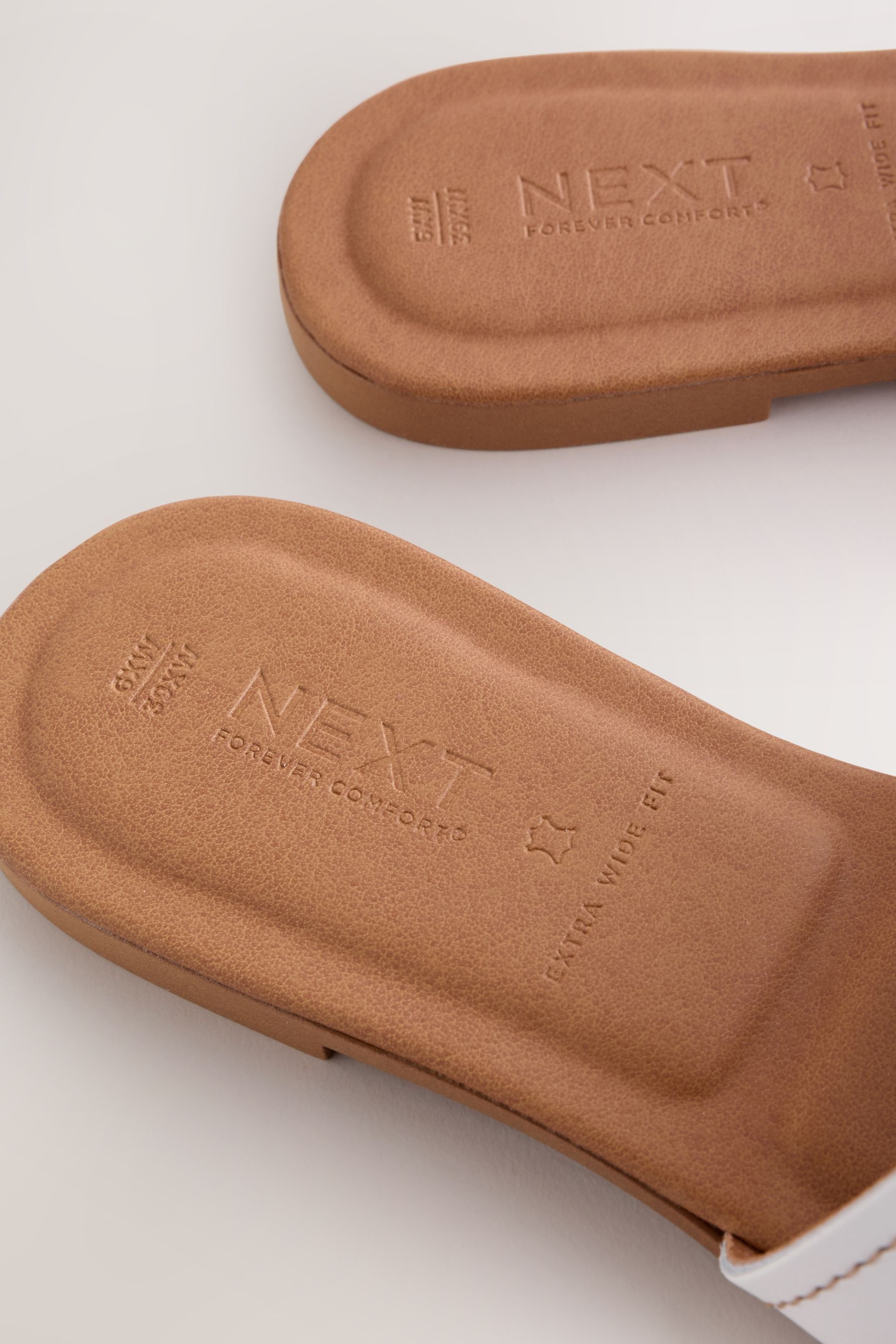 Next Forever Comfort® Pantoletten, extra weite Passform Pantolette (1-tlg)