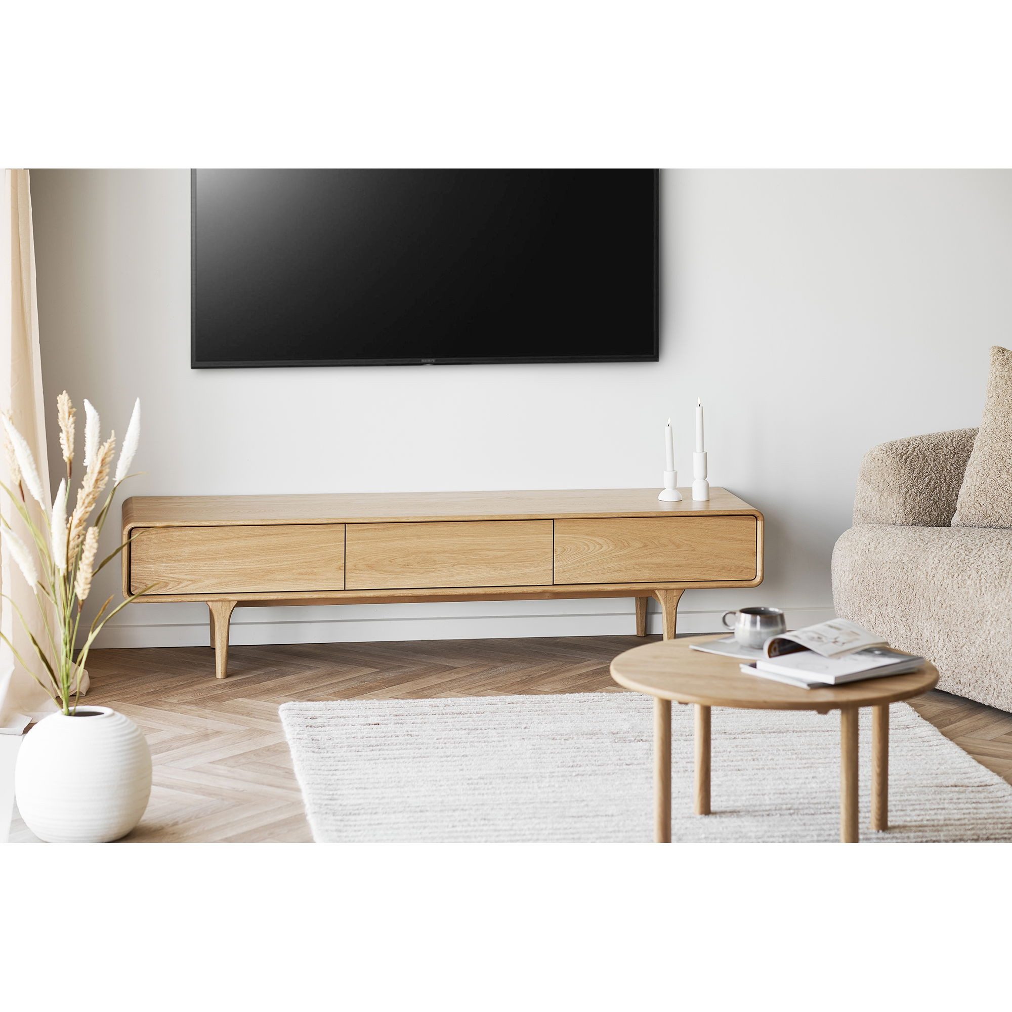 freiraum Lowboard Darwin, in naturfarben, MDF, Eiche - 180x45x45cm (BxHxT)