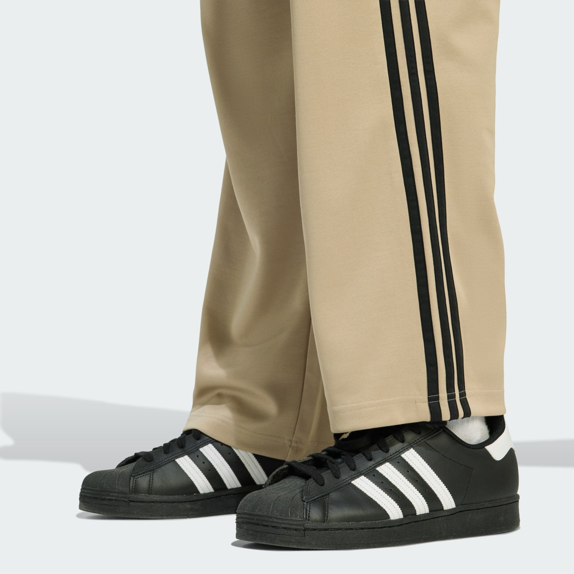 adidas Originals Jogginghose ADICOLOR LOOSE TRACKPANTS (1-tlg)