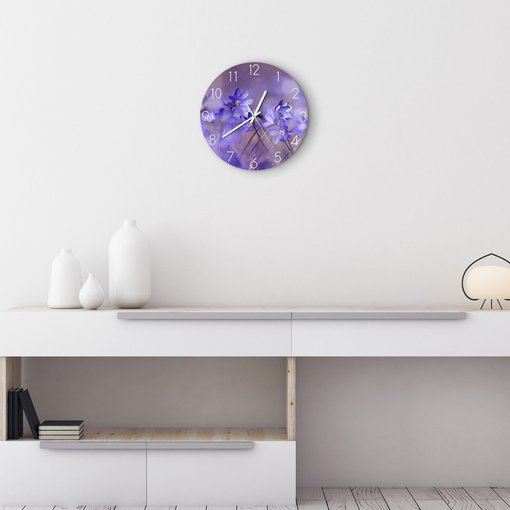 DEQORI Wanduhr 'Blaue Traumblüten' (Glas Glasuhr modern Wand Uhr Design Küchenuhr)