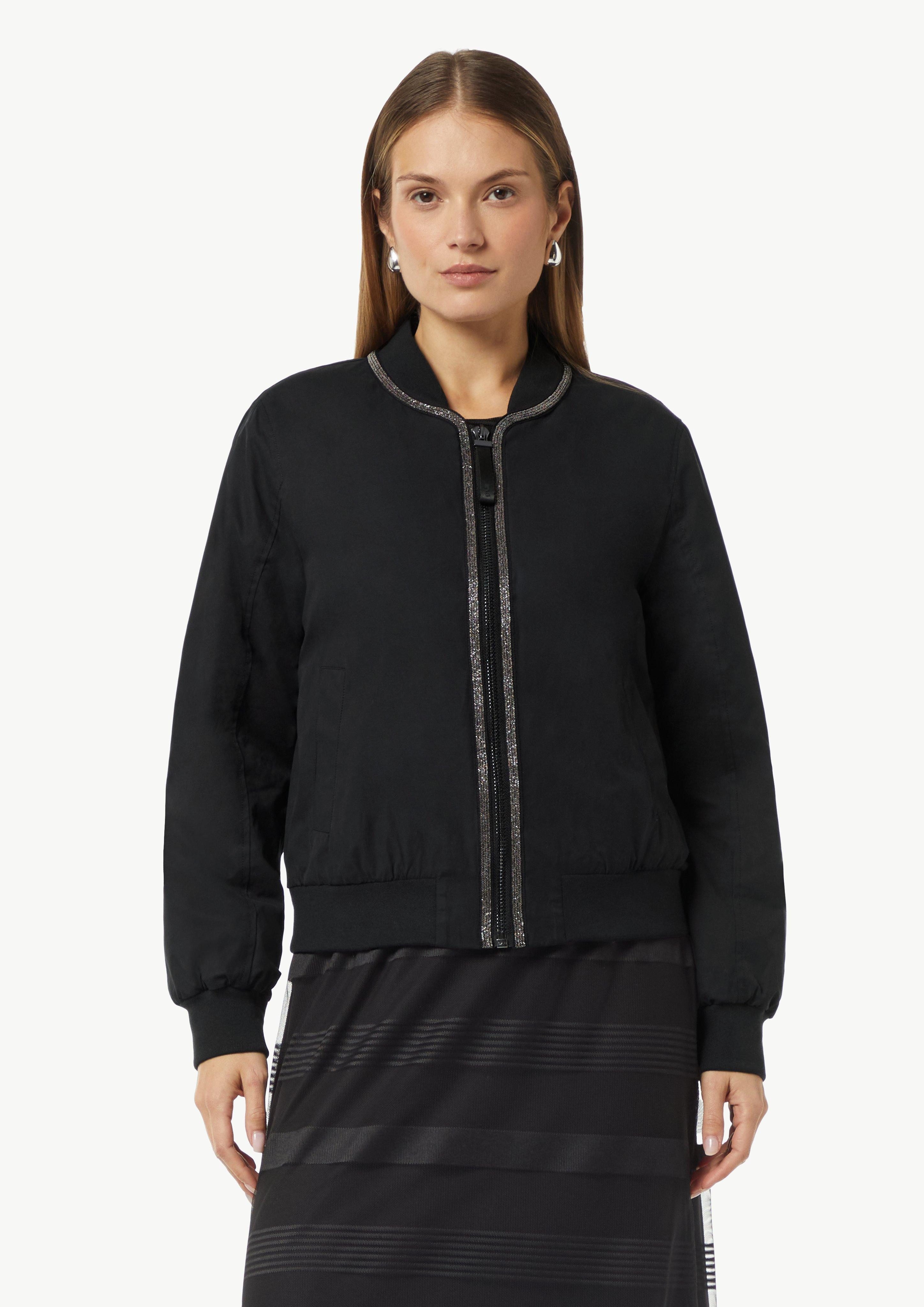 Blusenblazer Bomberjacke mit Schmuckdetails und seitlichen Eingrifftaschen