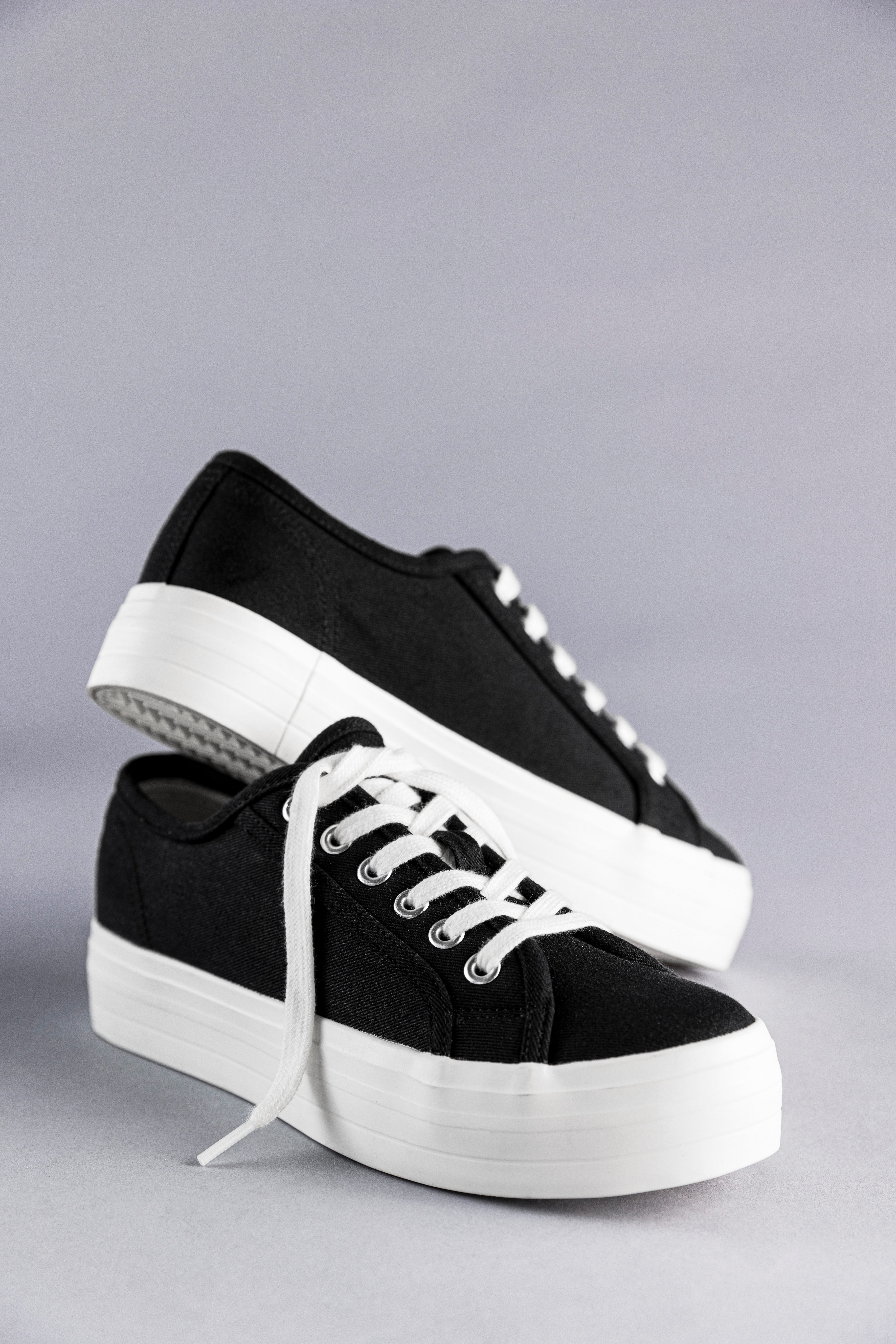 Aniston SHOES Plateausneaker, Freízeitschuh, Basic-Sneaker, Schnürschuh - N günstig online kaufen