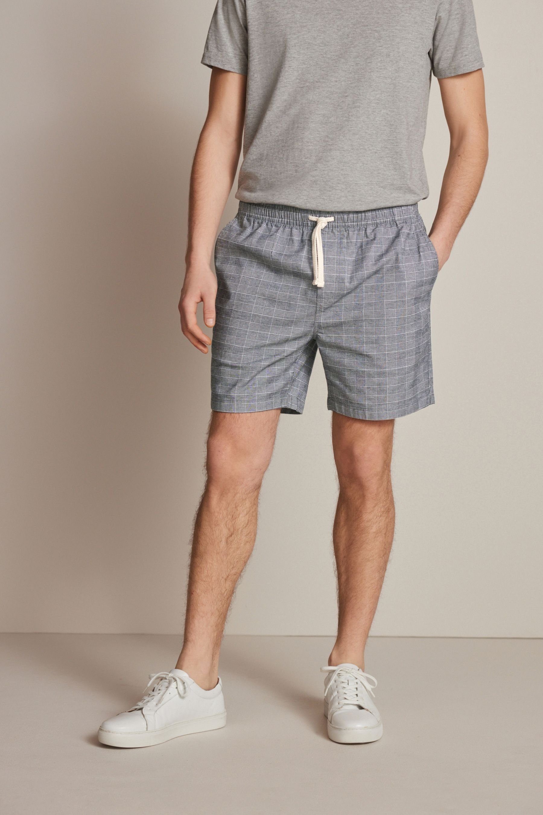 Kordelzugbund Stretch mit (1-tlg) Leichte Shorts Next Shorts Grey und Check