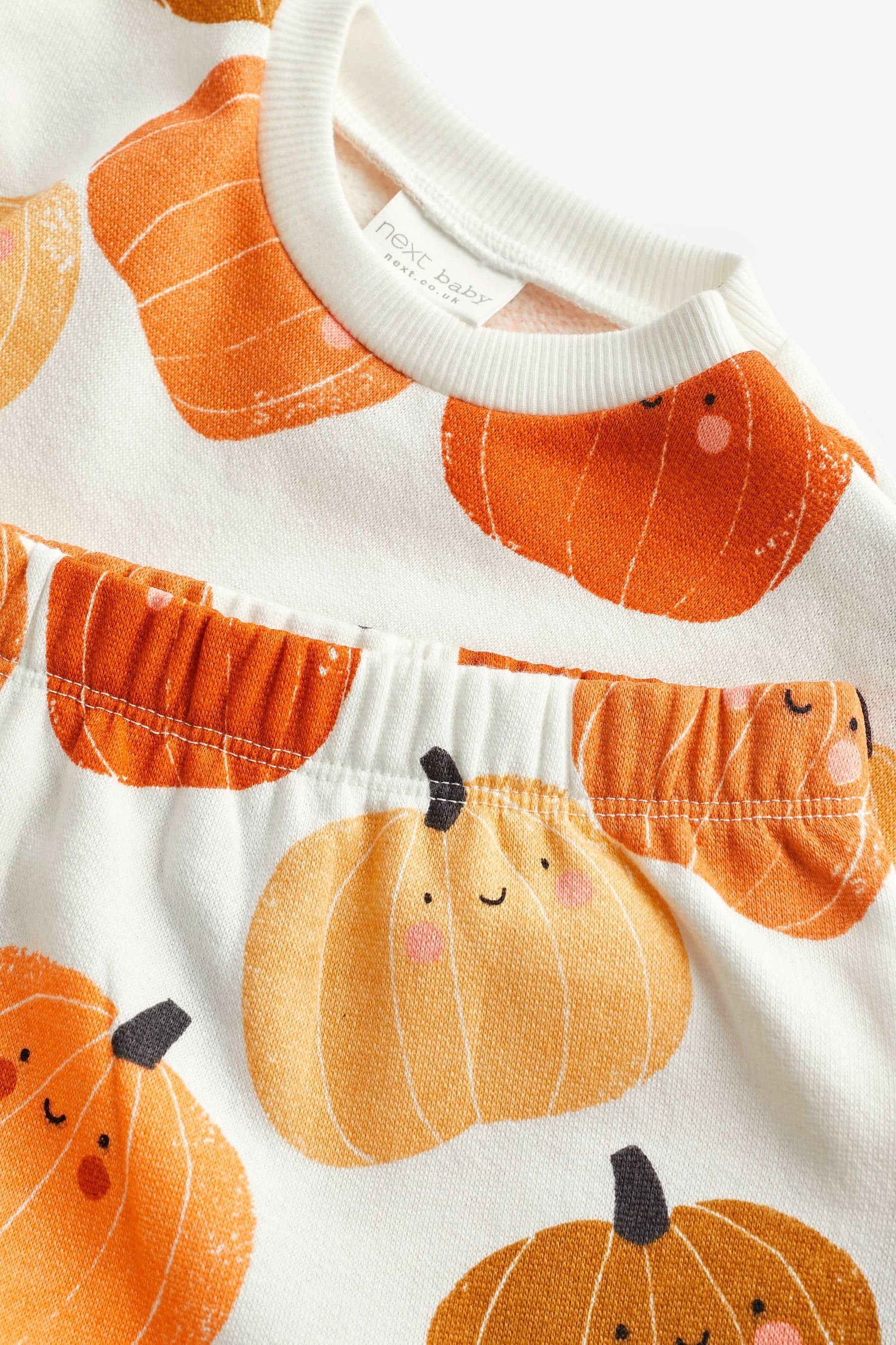 Sweatshirt 2-teiliges Baby-Set Cream Next Pumpkin und mit Sweatanzug Jogginghose (2-tlg)
