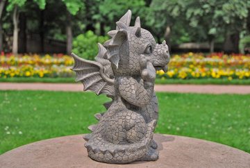MystiCalls Gartenfigur Gartendrache - Modell Grimassenschneider