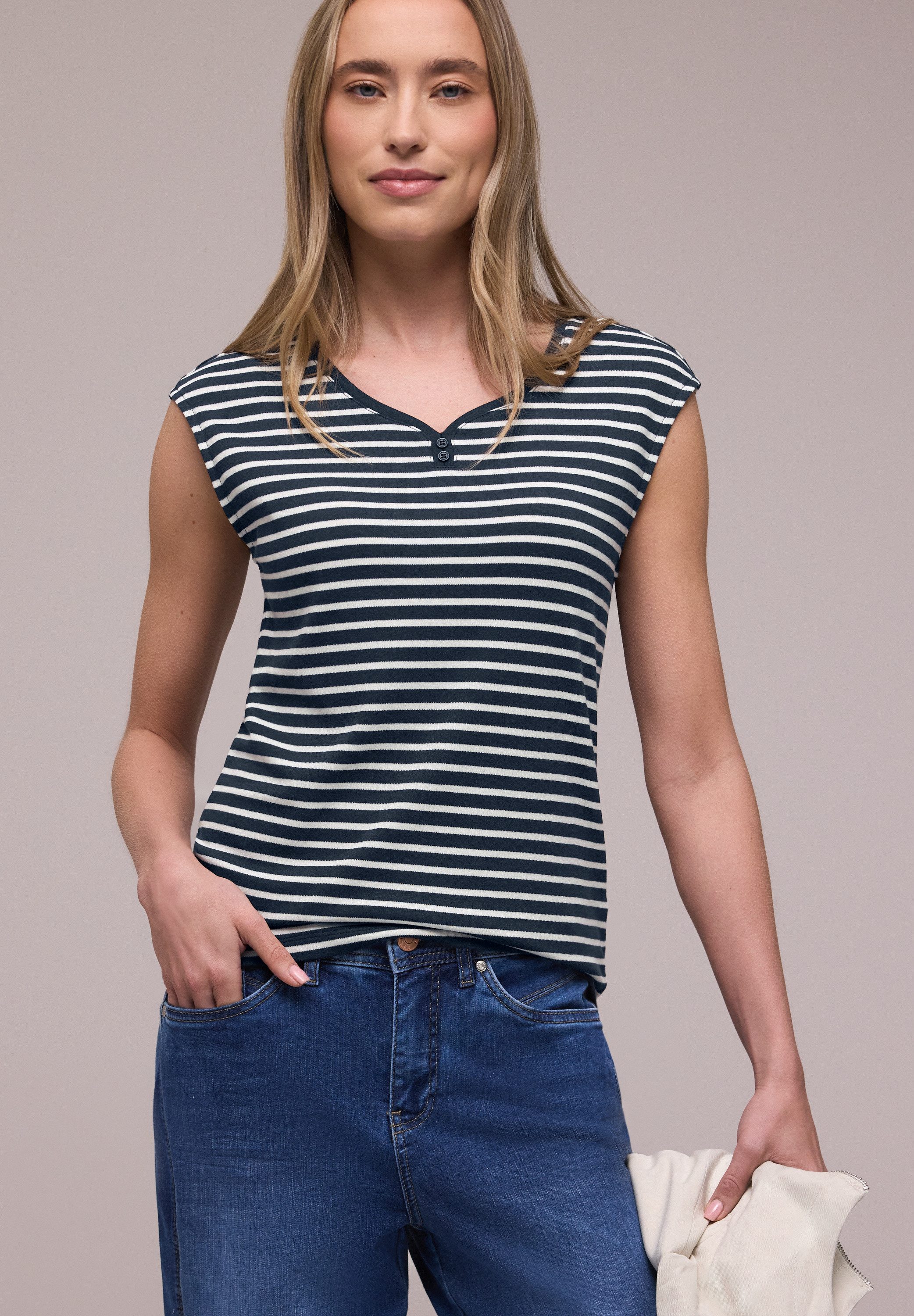 STREET ONE Shirttop geringelt mit Knopf-Detail