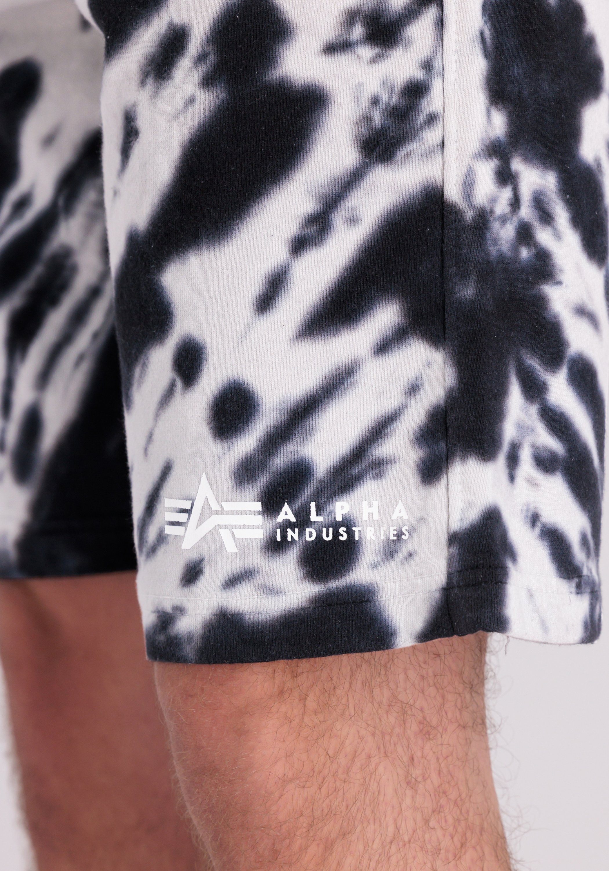 Alpha Industries Sweatshorts - Tie Shorts Industries Men Dye Alpha Shorts black