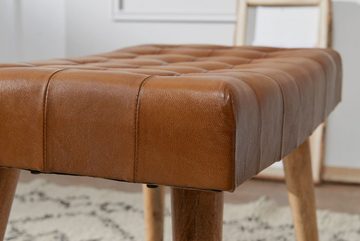 KADIMA DESIGN Sitzhocker Stilvoller Chesterfield-Lederhocker, Holzbeine für Wohnzimmer