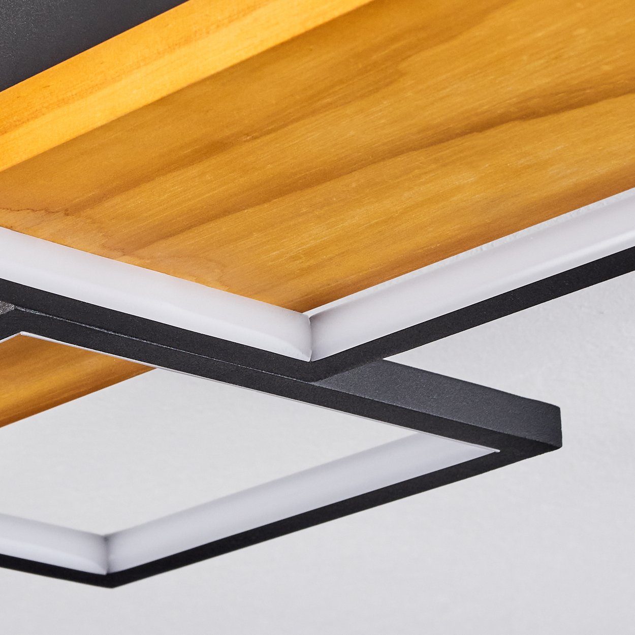 hofstein Deckenleuchte »Palermo« dimmbare Deckenlampe, Metall/Holz/Kunststoff, Schwarz/Natur, 3000 Kelvin, über herkömmlichen Lichtschalter dimmbar, LED, 4000 Lumen