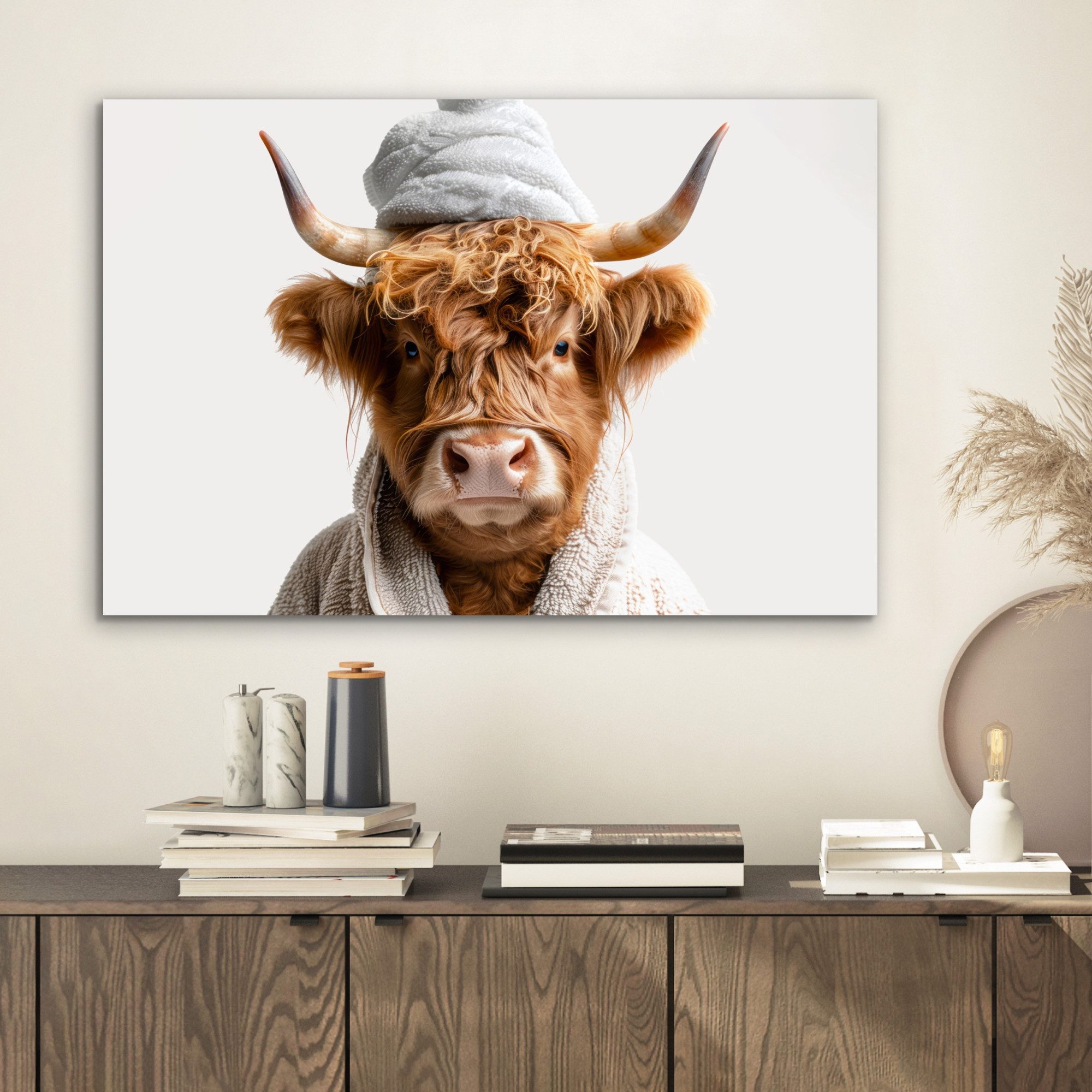 MuchoWow Metallbild Schottischer Highlander - Bademantel - Kuh - Tiere, Inkl. Aufhängung, Metallbilder Badezimmer, Toilette Bilder aus Metall, 60x40 cm