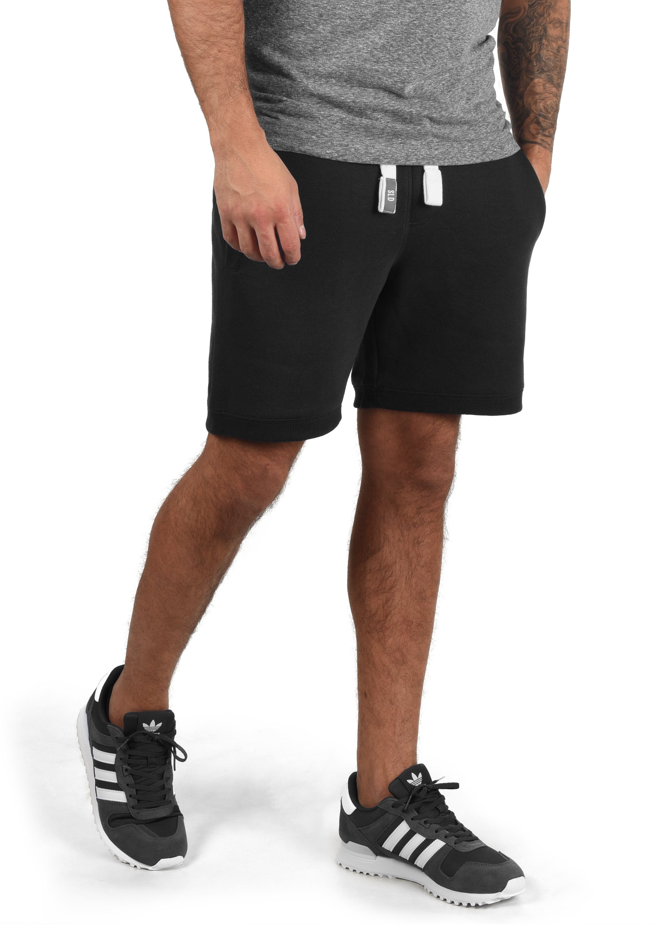 Solid Sweatshorts SDBennShorts kurze Hose breiten (9000) Black mit Kontrastkordeln