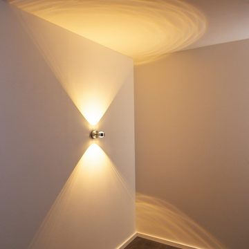 hofstein Wandleuchte »Berga« LED Wandlampe aus Metall/Glas in Aluminium, 3000 Kelvin, mit Lichtkegel, 600 Lumen, Innen. Up&Down-Effekt, geeignet