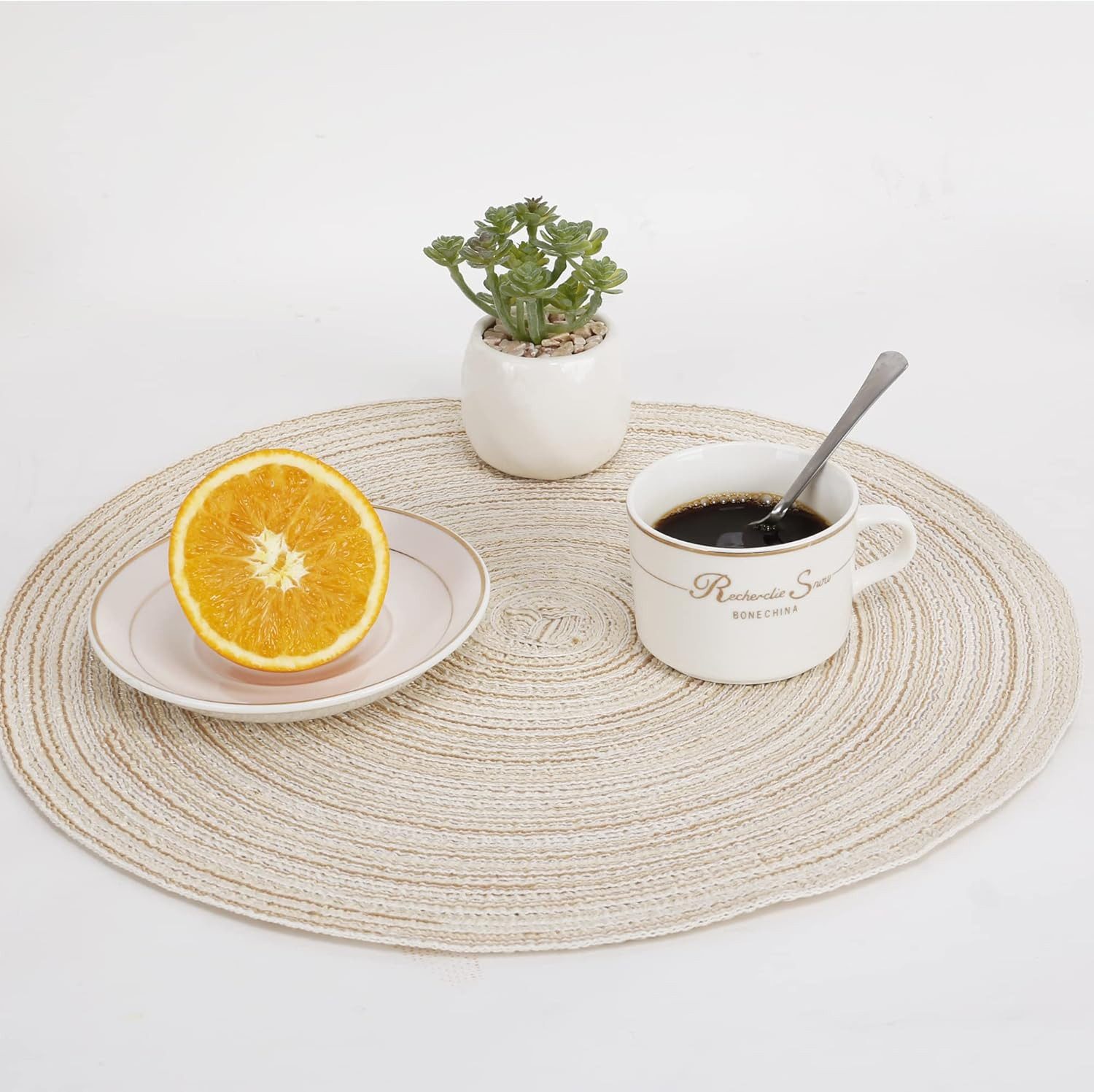 FELIXLEO Platzset 6 Runde Platzsets Geflochten Baumwolle 37 cm Hitzebeständig Beige, (1-St)
