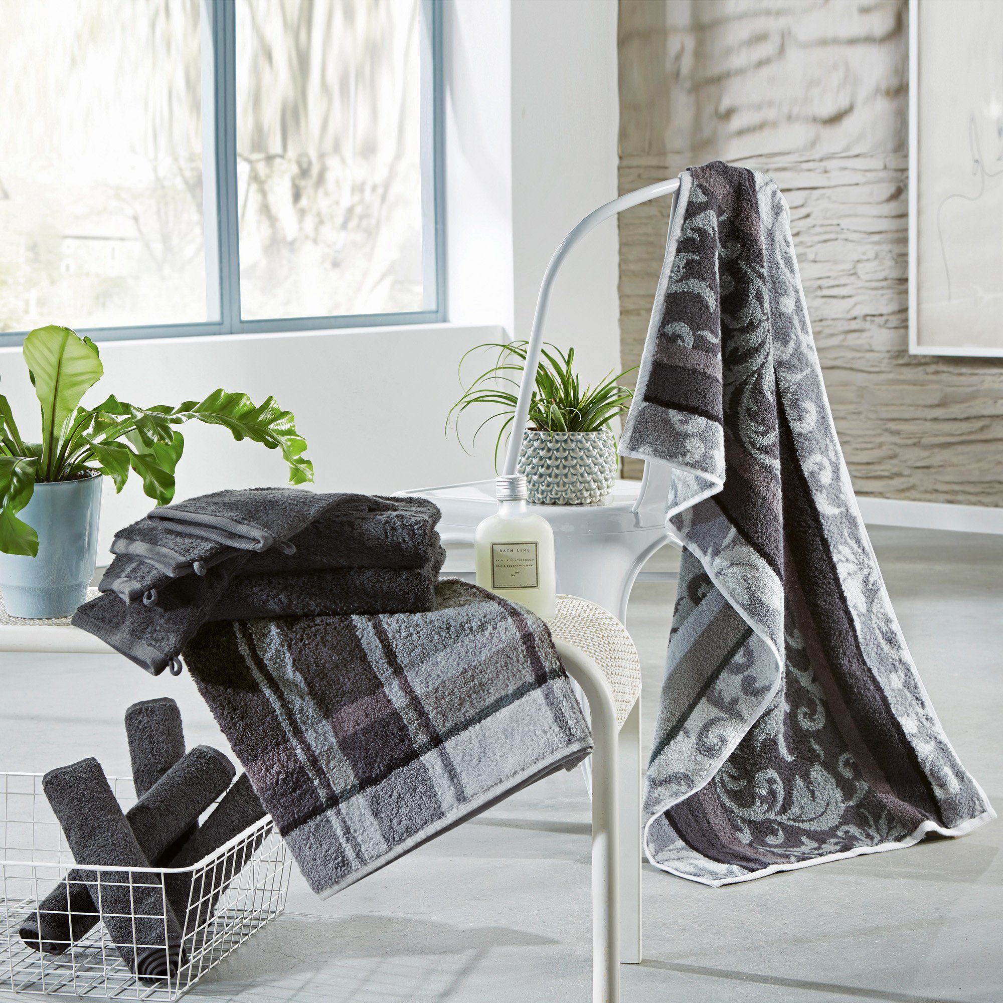 Erwin Müller Handtuch Handtuch "Ludwigsburg" 4er-Pack, Jacquard, Walk-Frottier Uni/Karo/Ornamente – Bild 5 von 5