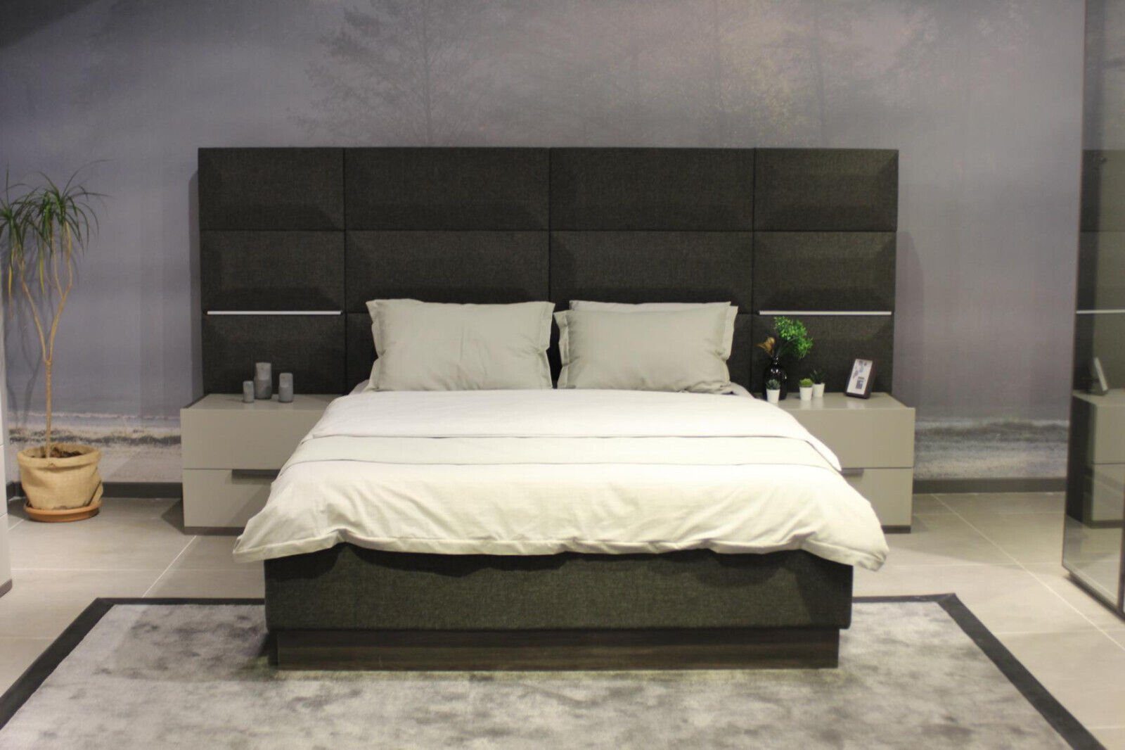 Bett Schlafzimmer-Set Komplett, Made (3-St., JVmoebel Bett, 2x in Holz Schlafzimmer Europa Nachttisch Nachttische), Luxus Set Designer