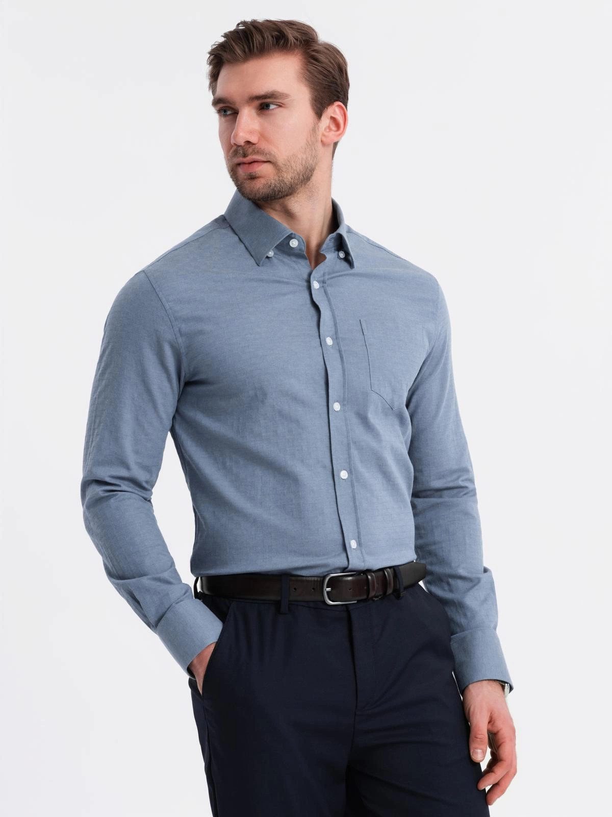 Langarmhemd Herrenhemd SLIM FIT aus dekorativem Stoff mit einer Tasche
