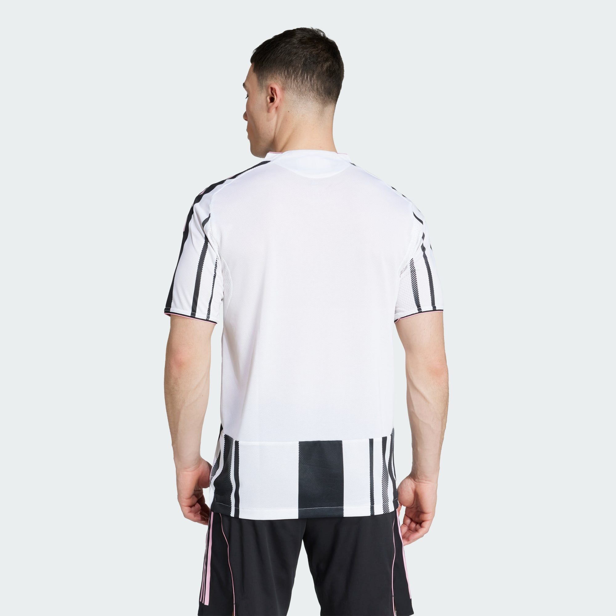 adidas Performance Fußballtrikot JUVENTUS TURIN 25/26 HEIMTRIKOT AUTHENTIC (1-tlg)