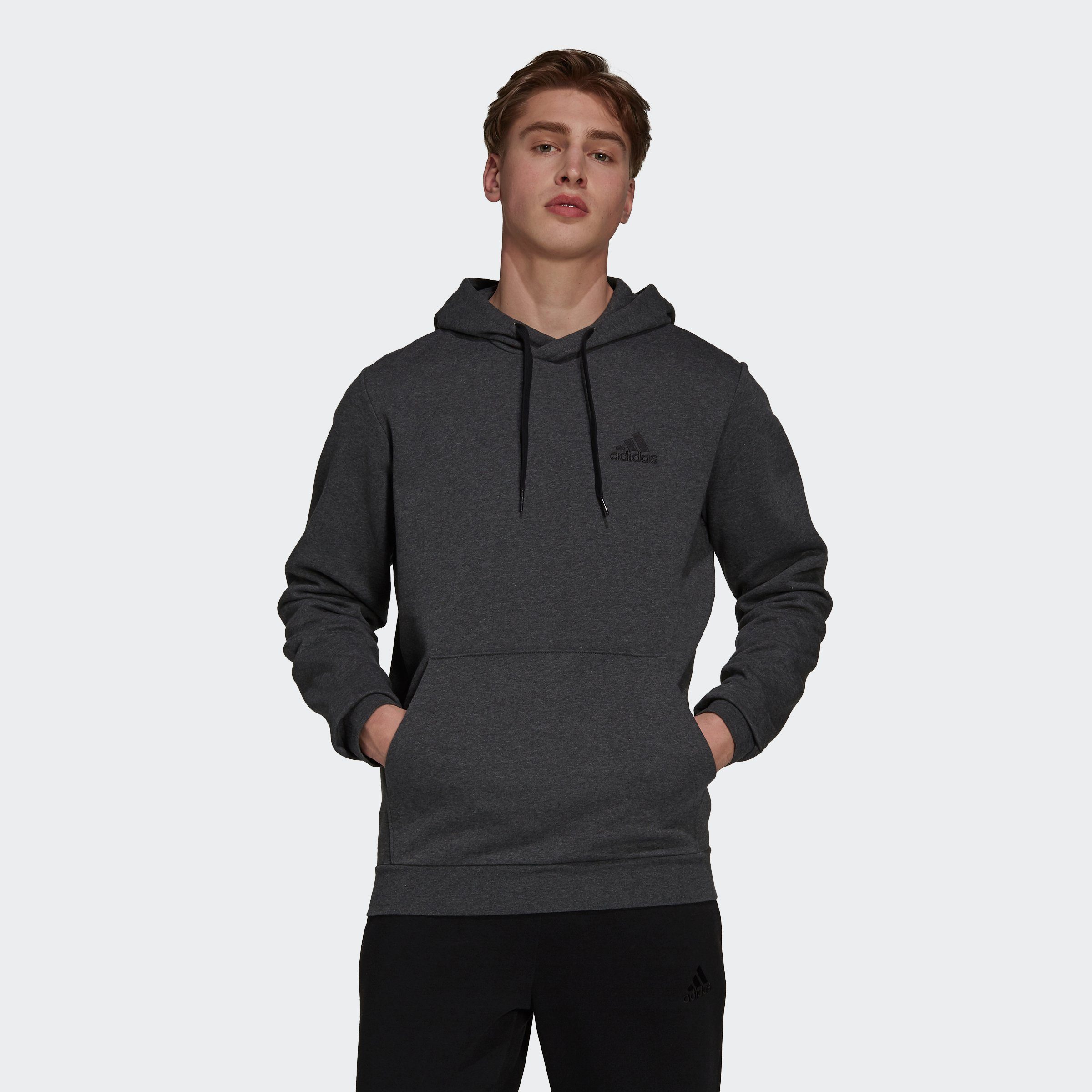 adidas Sportswear Kapuzensweatshirt ESSENTIALS FLEECE HOODIE Dark Grey Heather / Black | Sweatshirts