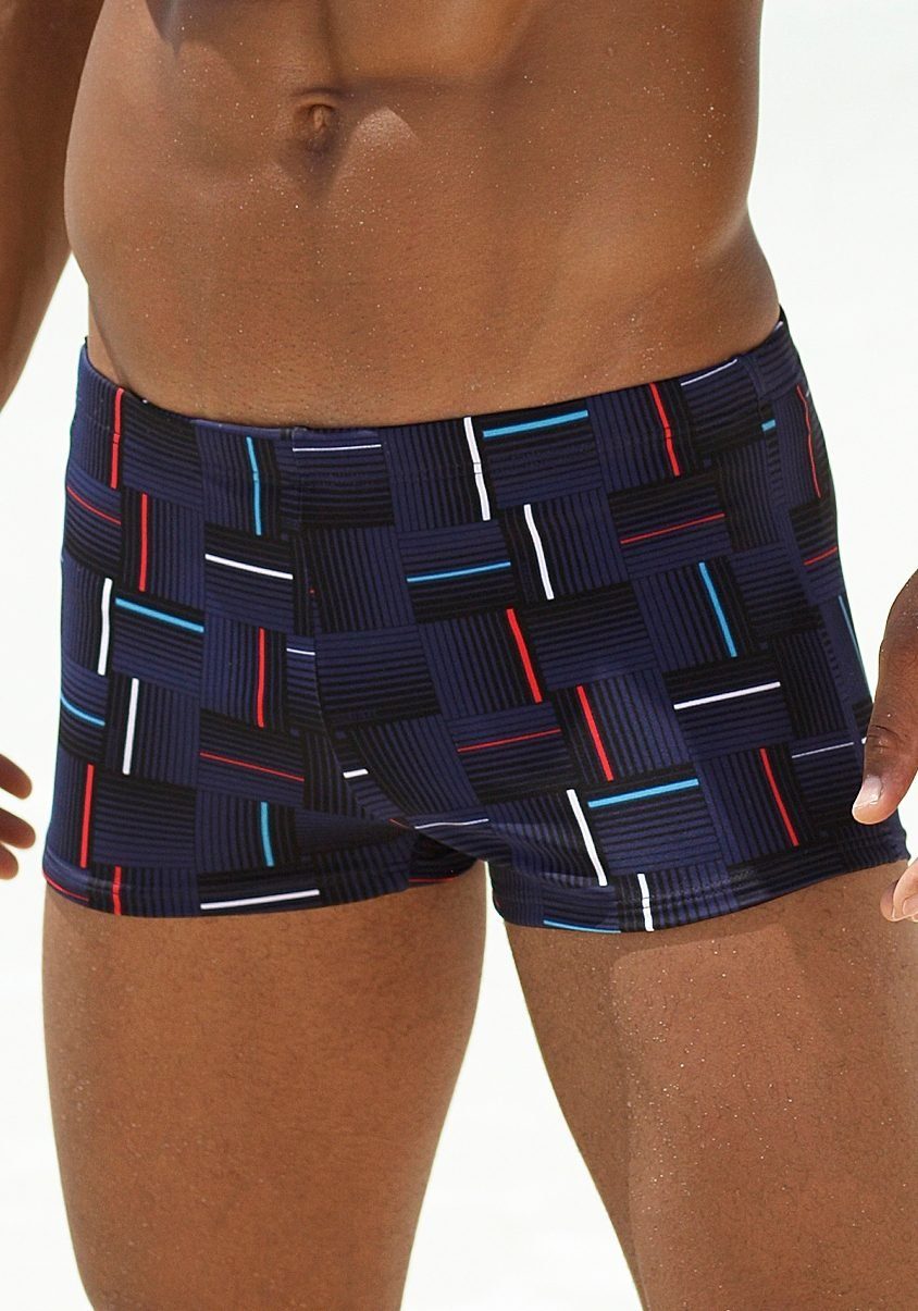 Chiemsee Boxer-Badehose mit modischem Allovermuster