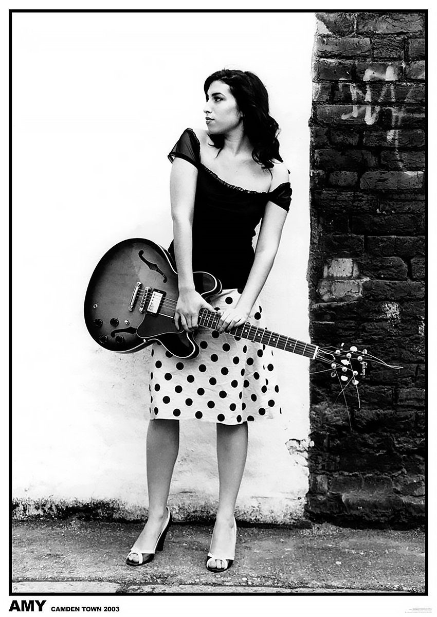 Close Up Poster Amy Winehouse Poster Camden Town 59,5 x 84 cm