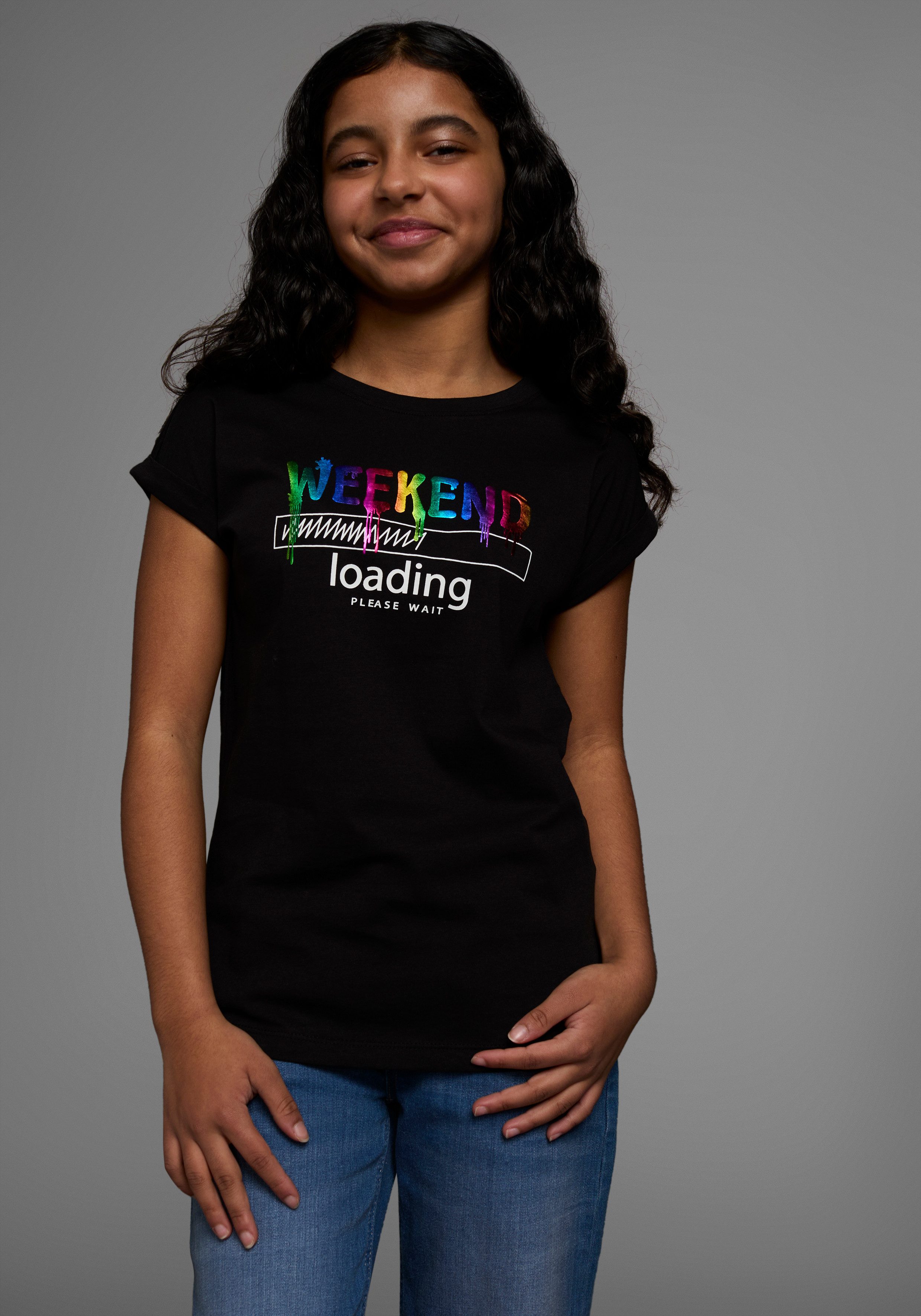 KIDSWORLD T-Shirt WEEKEND loading...please wait Kurzarm, weite Passform, bedruckte Optik, Rundhalsausschnitt