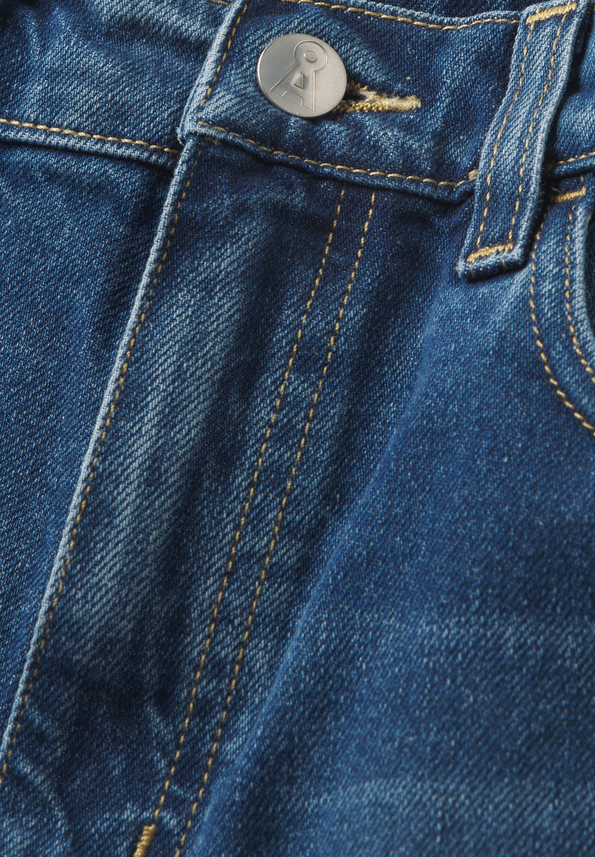Armedangels Shorts SHEAARI Jeans Shorts aus Bio-Baumwoll Mix (Regular Fit)