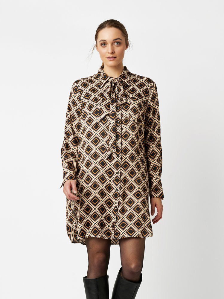 TONI Longbluse Alma mit Retromuster günstig online kaufen