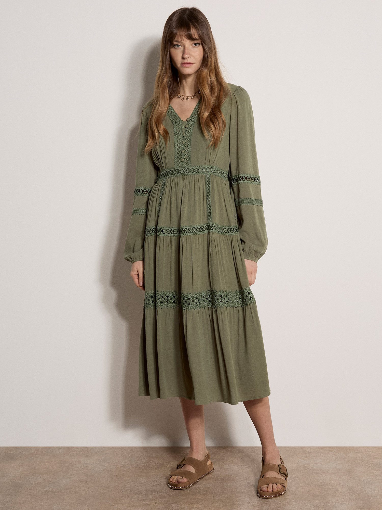 Apricot Midikleid Midi-Kleid mit Spitzenbesatz und Stufen