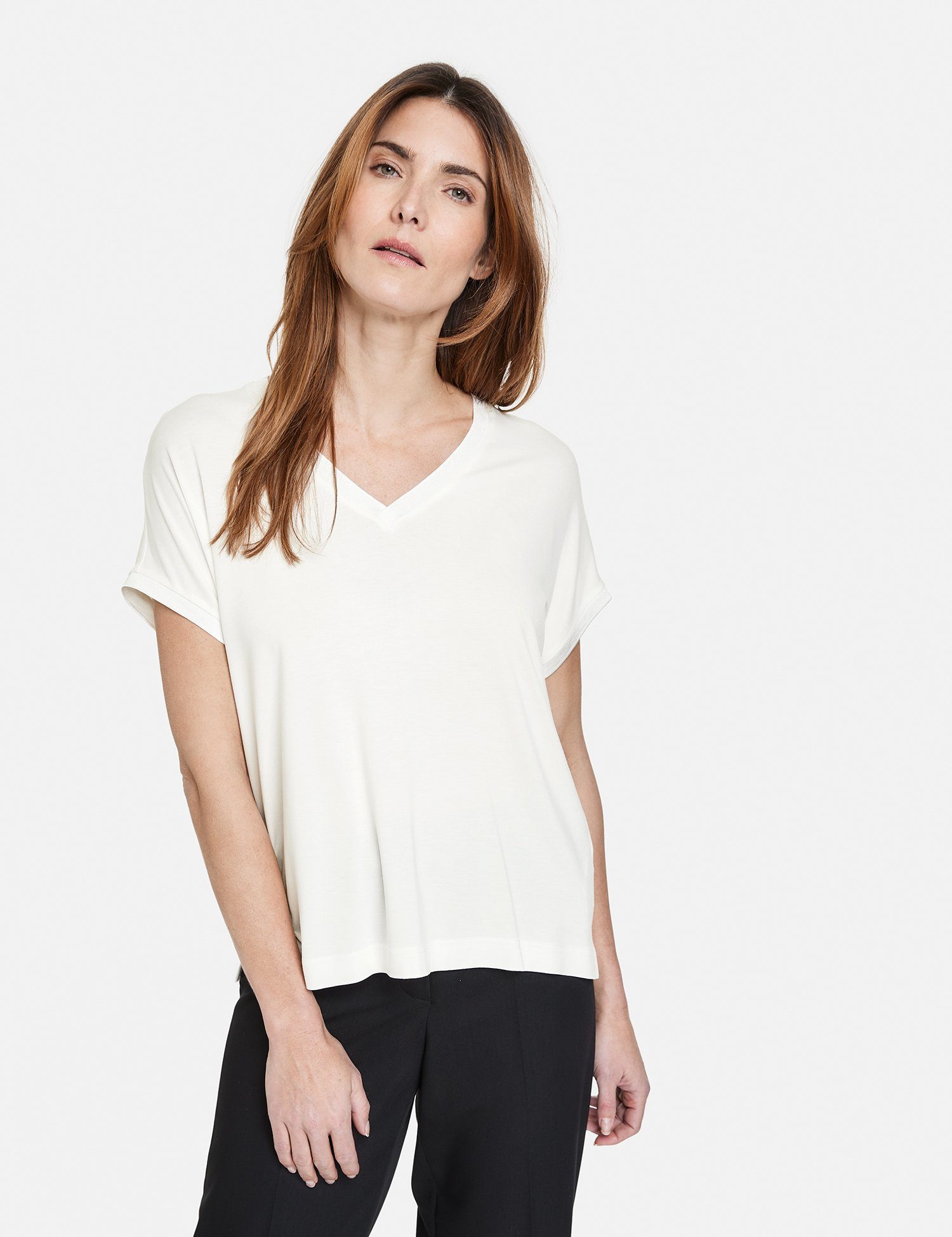 GERRY WEBER Kurzarmshirt legerem Schnitt Kurzarmshirt mit Off-white