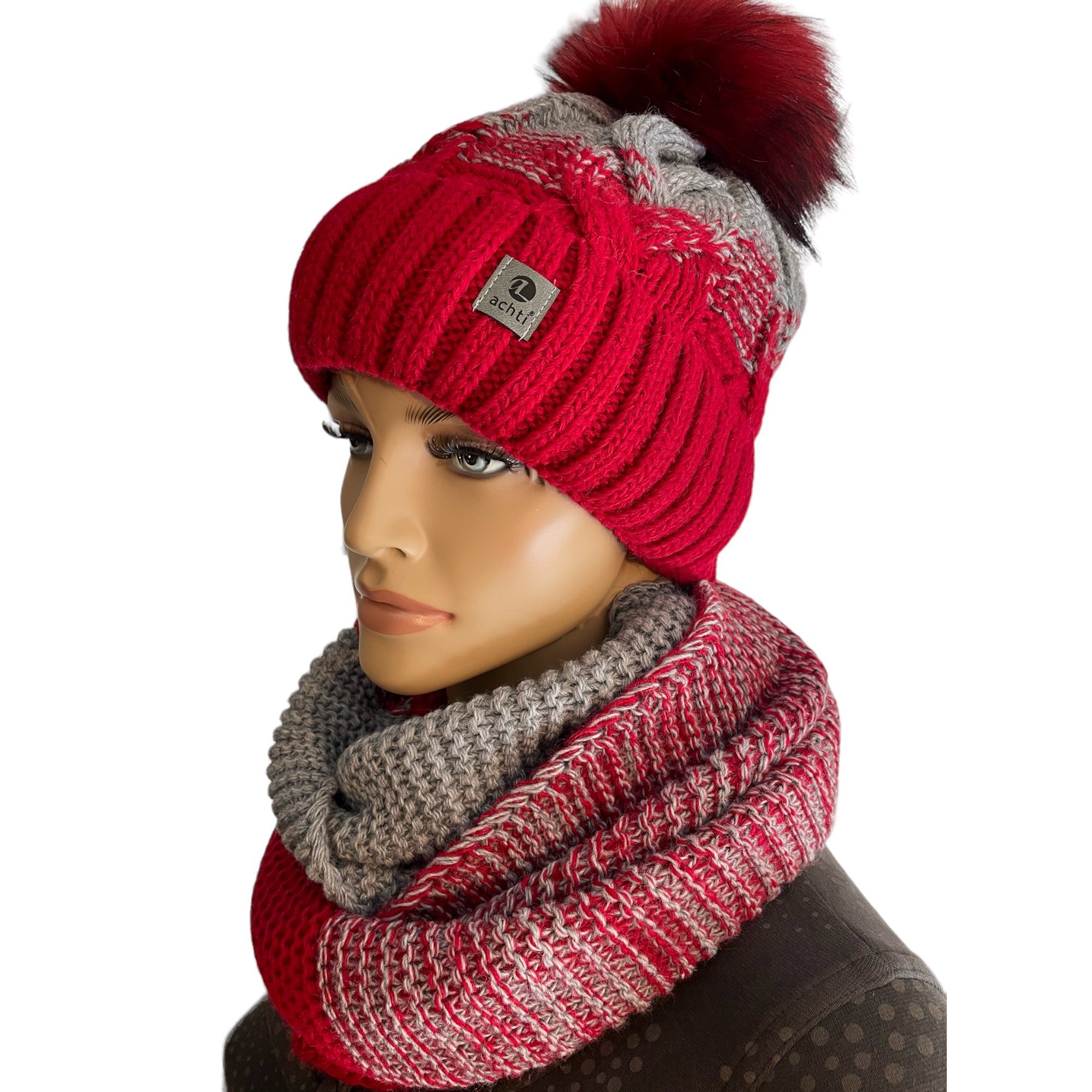 Taschen4life Bommelmütze Mütze & Schal Set achti 2469 (2er Set, Strickmütze & Loop) großer Bommel, Strick Beanie & Loopschal, Logo-Label