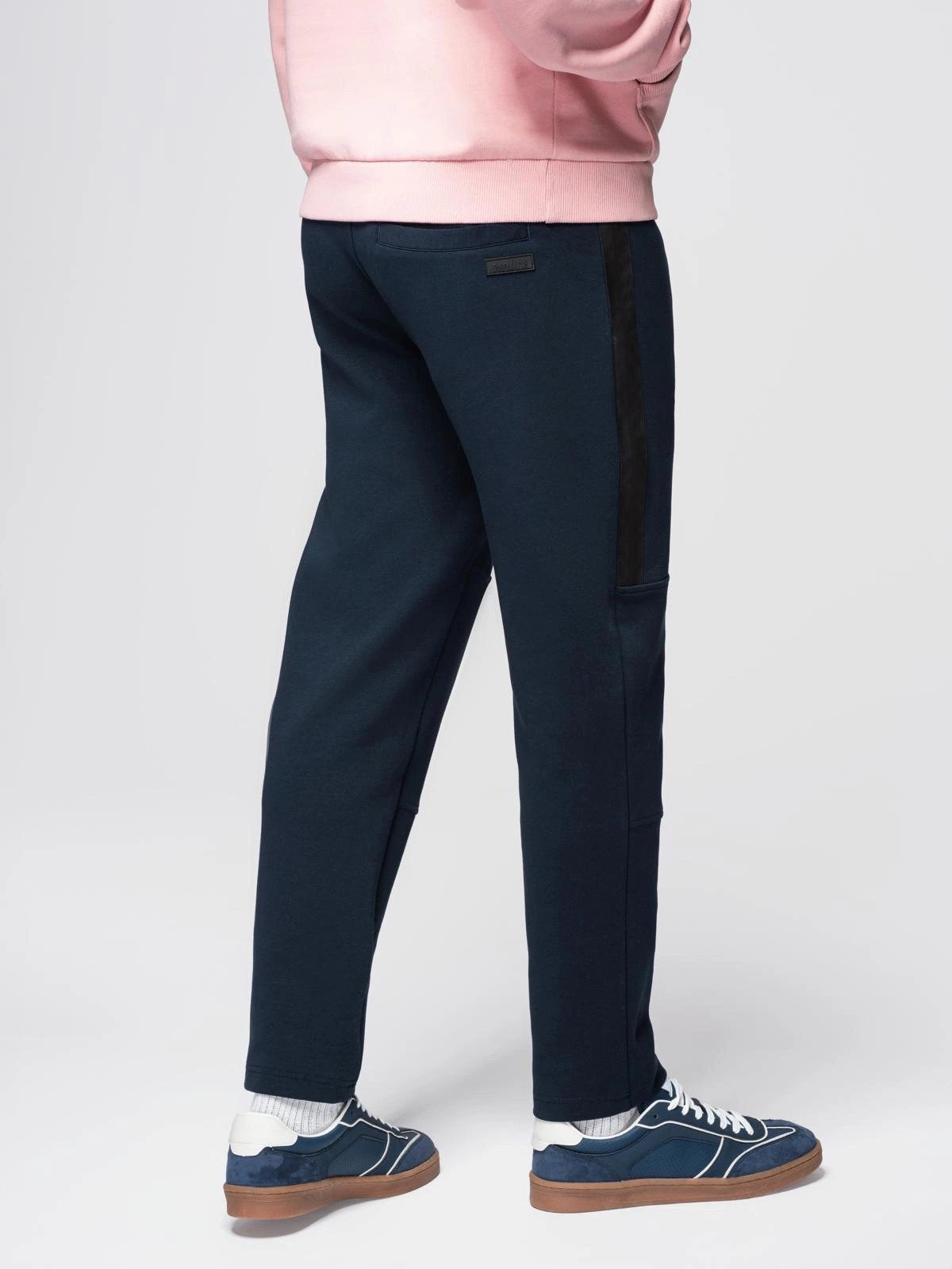 OMBRE Sweathose Herren-Jogginghose mit geradem Bein und Gummidetails