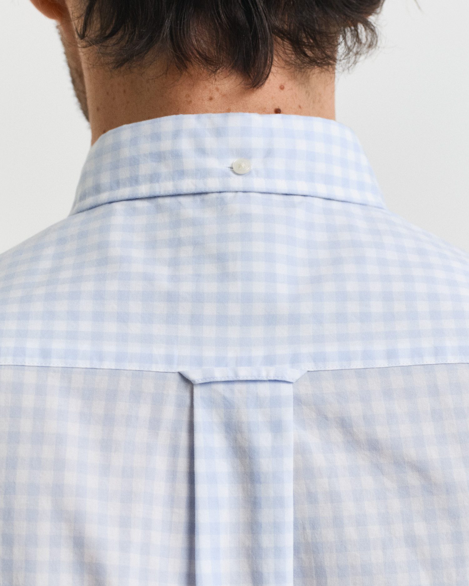 Gant Langarmhemd REG POPLIN GINGHAM SHIRT mit Logostickerei auf der Brust