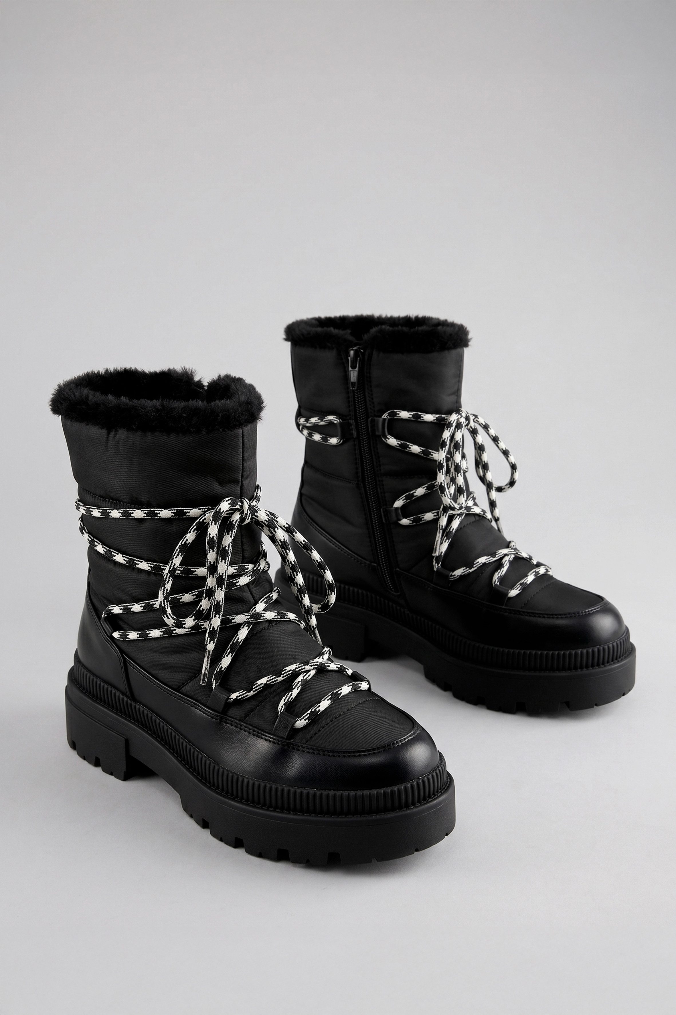 Aniston SHOES Winterboots Winterstiefel, Moon Boots mit wärmenden Fellimitat - NEUE KOLLEKTION