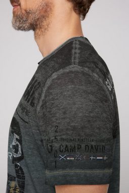 CAMP DAVID Rundhalsshirt mit Used-Kanten