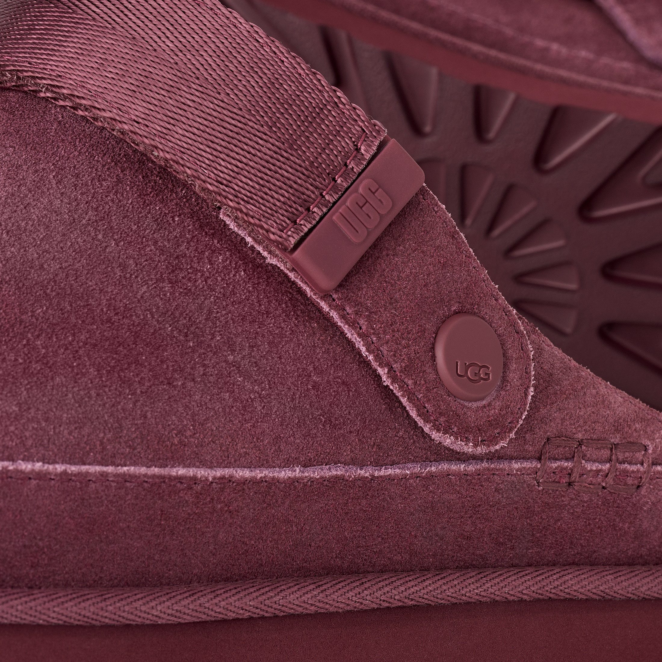 UGG Unisex W GOLDENSTAR CLOG Clog Homeslippers, Plateauschuh, Mule mit schw günstig online kaufen