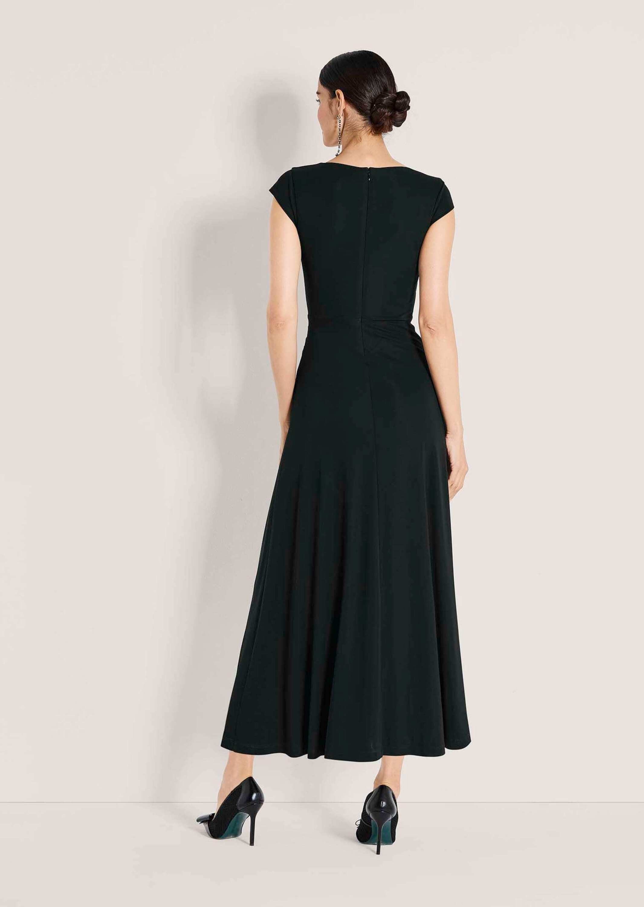 MADELEINE Maxikleid Maxikleid in Wickeloptik Viskosekleid mit V-Ausschnitt, Knöchellänge und Kurzarm