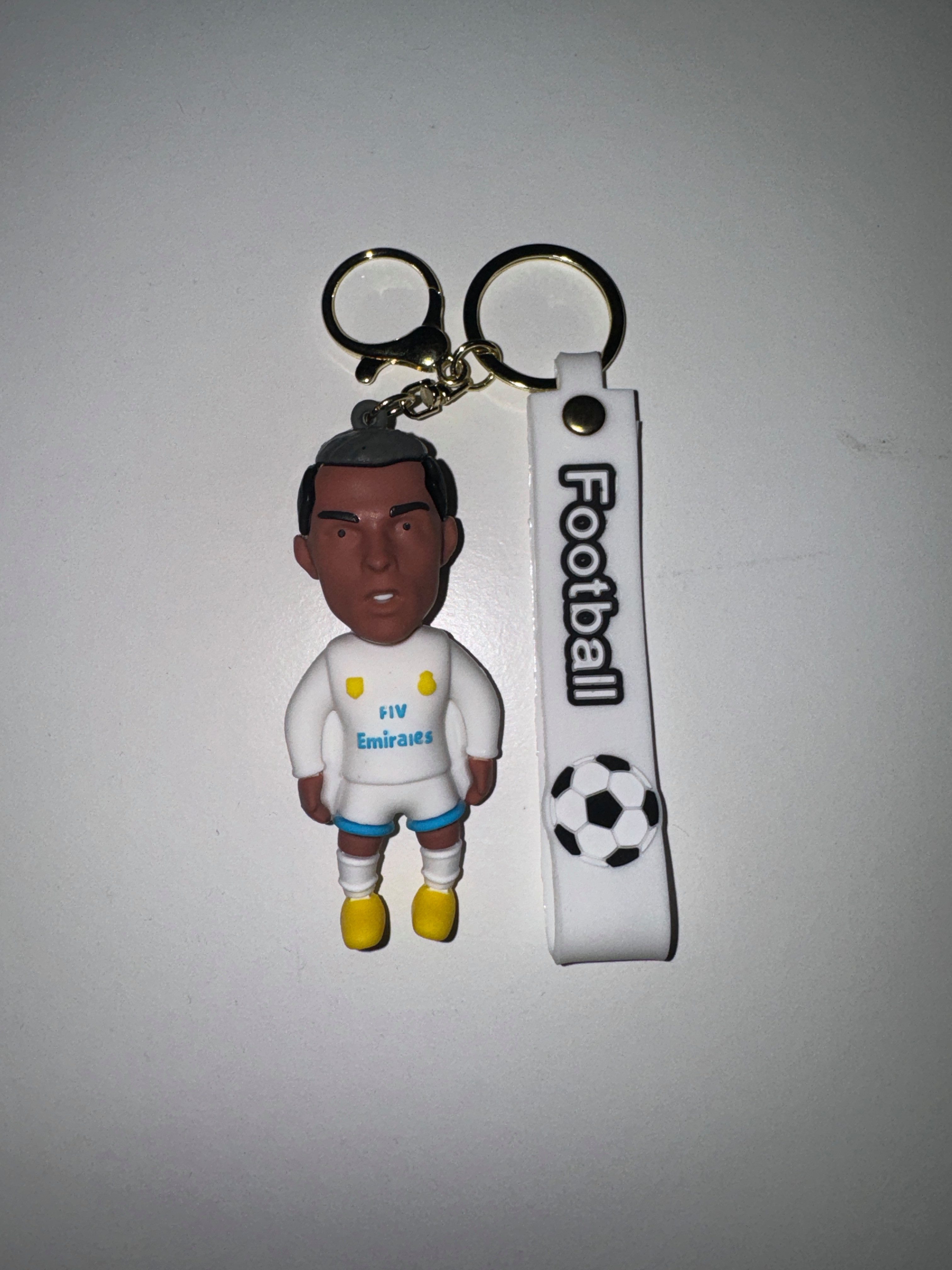 Stelby Schlüsselanhänger Cristiano Ronaldo Schlüsselanhänger 3D Gummi Real Madrid, Strapazierfähiges & flexibles Material für langlebige Nutzung