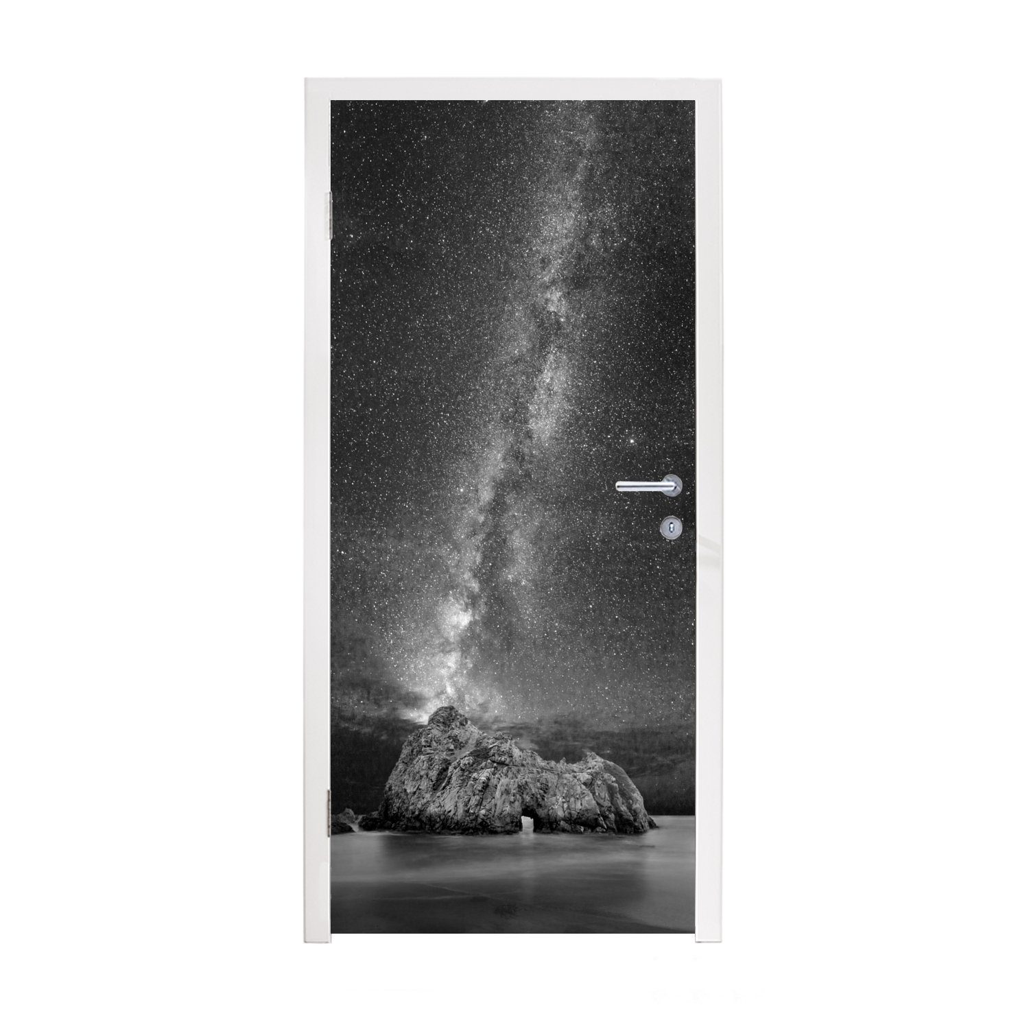 MuchoWow Türtapete Der Himmel beleuchtet den Pfeiffer Beach in Big Sur America. - schwarz, Matt, bedruckt, (1 St), Fototapete für Tür, Türaufkleber, 75x205 cm