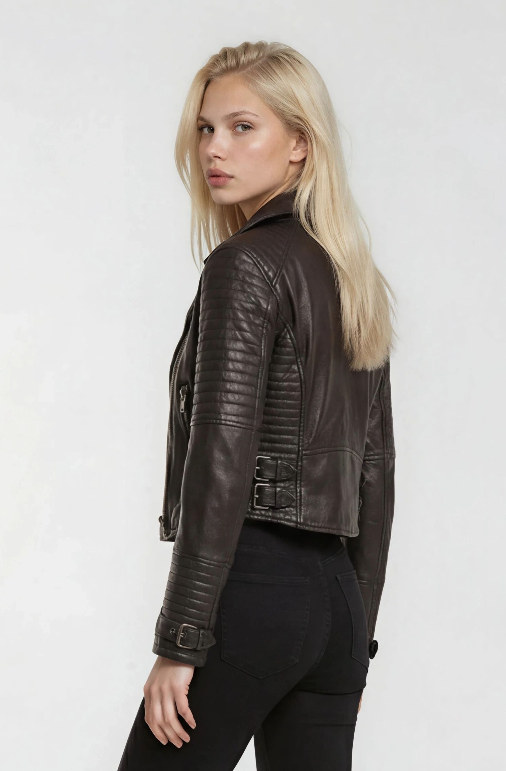 trueprodigy Lederjacke Freya mit Reißverschluss Details