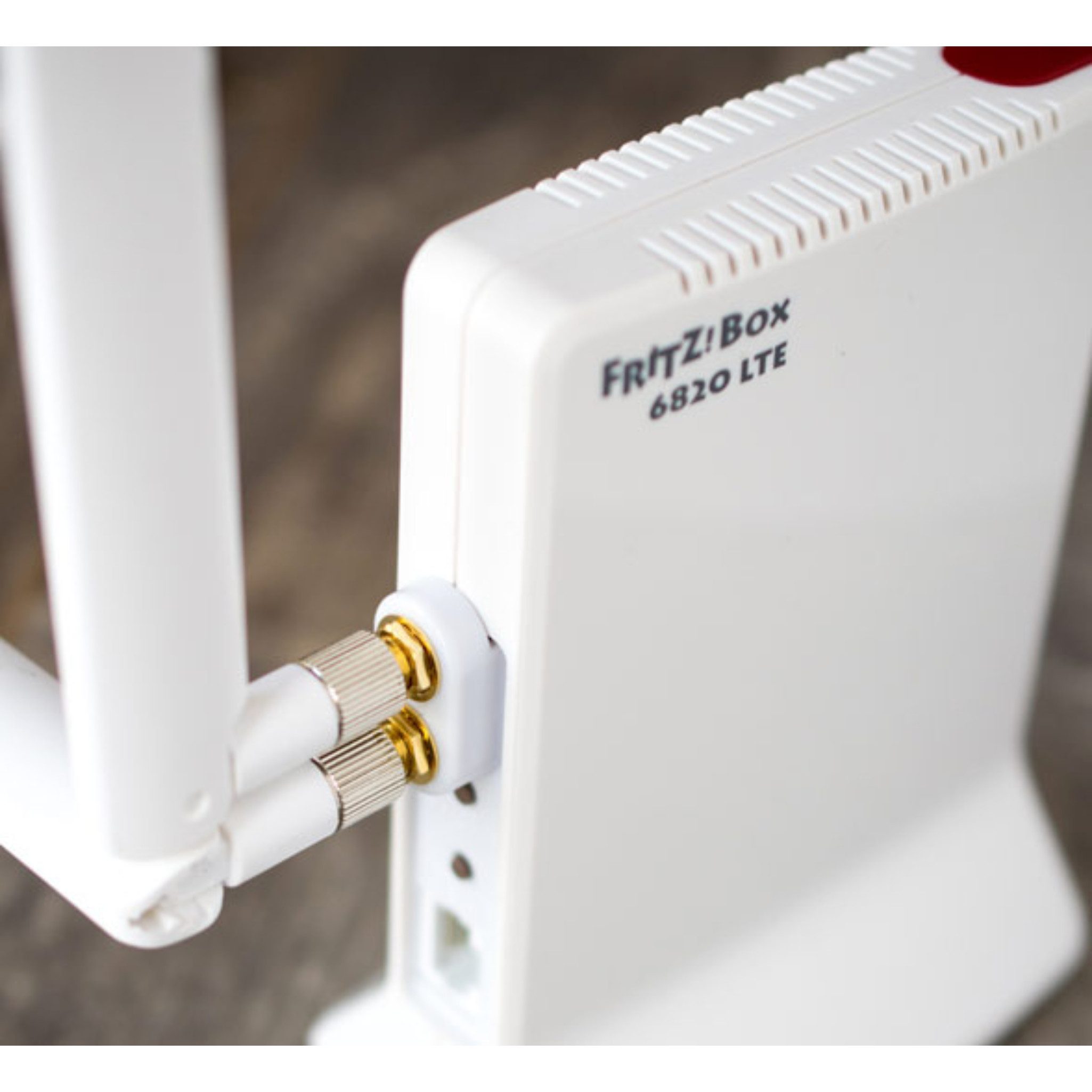SMA Umbausatz für AVM Fritz!Box 6820 V3 für Antennen-Mod Reichweitenverstärker
