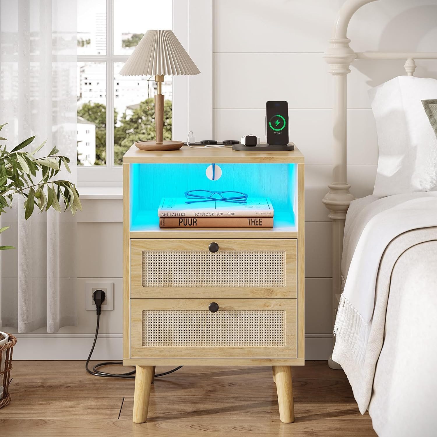MSMASK Nachttisch Rattan, Naturfarben mit 2 Schubladen, 40x35x60cm (1-St), mit USB-Ladestation & LED-Beleuchtung
