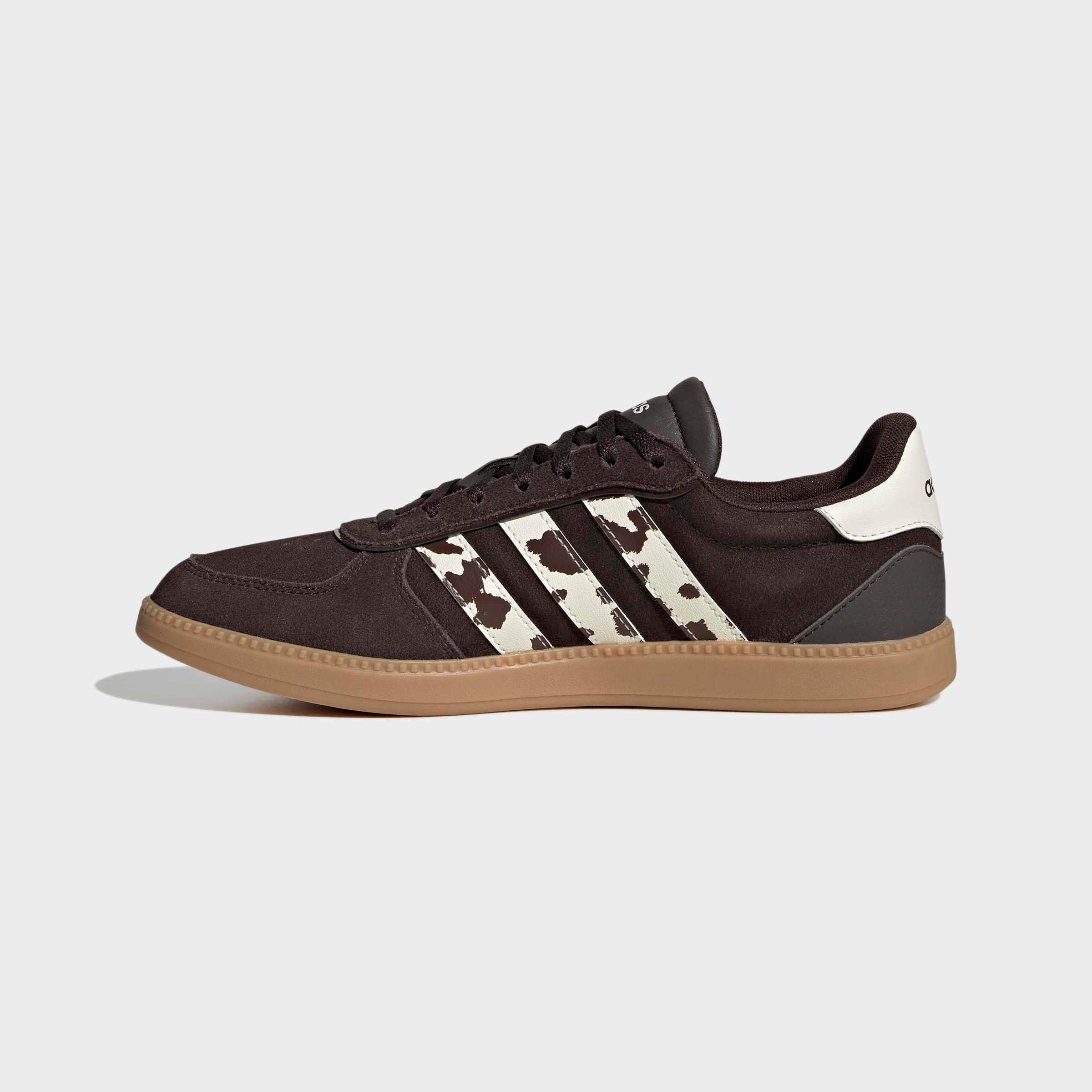 adidas Sportswear BREAKNET SLEEK Sneaker inspiriert vom Design des adidas handball spezial