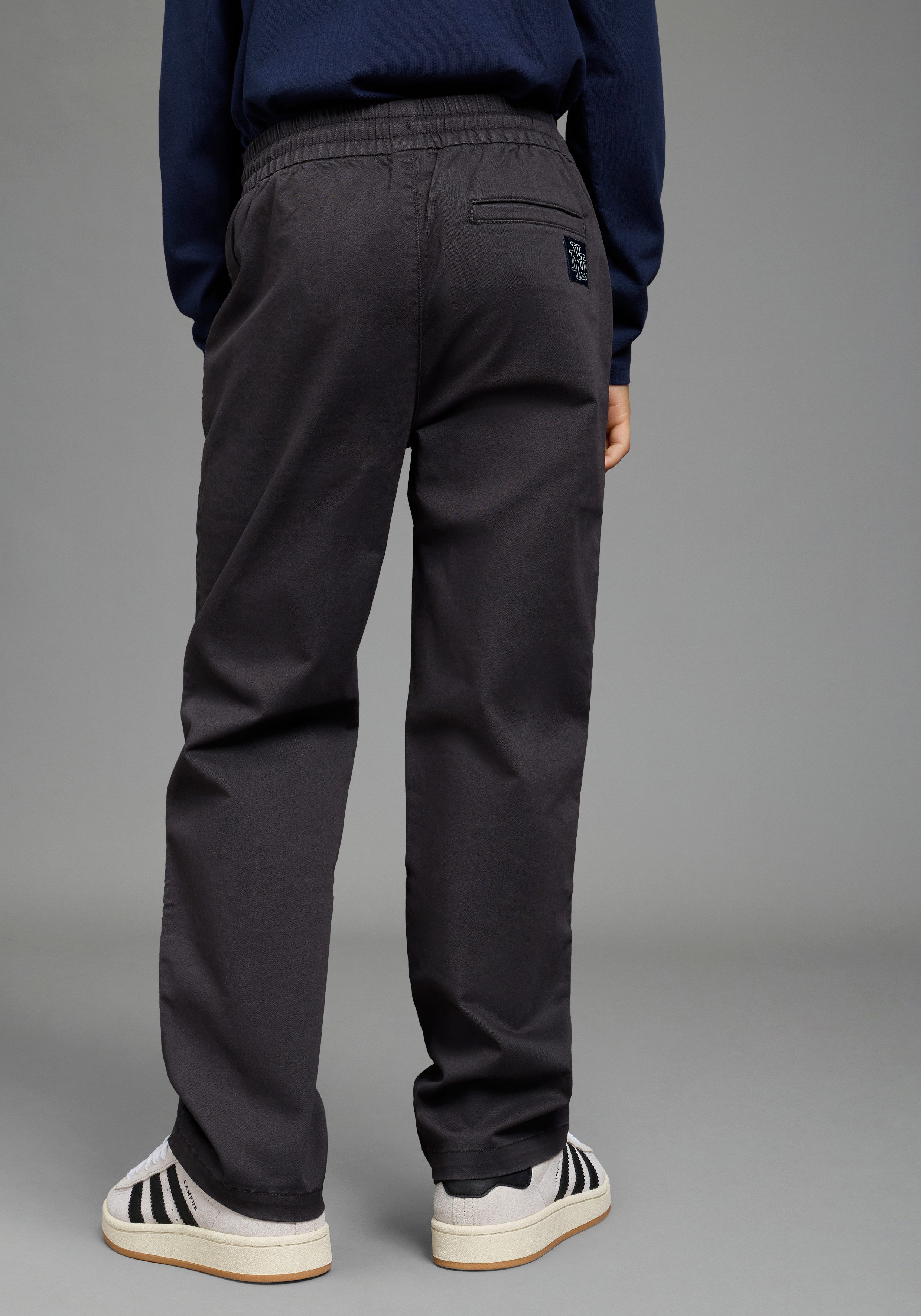 KIDSWORLD Schlupfhose Twillhose in Schlupfform gerade Passform, mit innenliegendem Gummizug im Bund