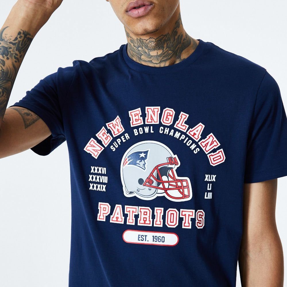 New Era Print-Shirt New ENGLAND Helmet NFL and T-Shirt Tee Era NEW PATRIOTS Wordmark