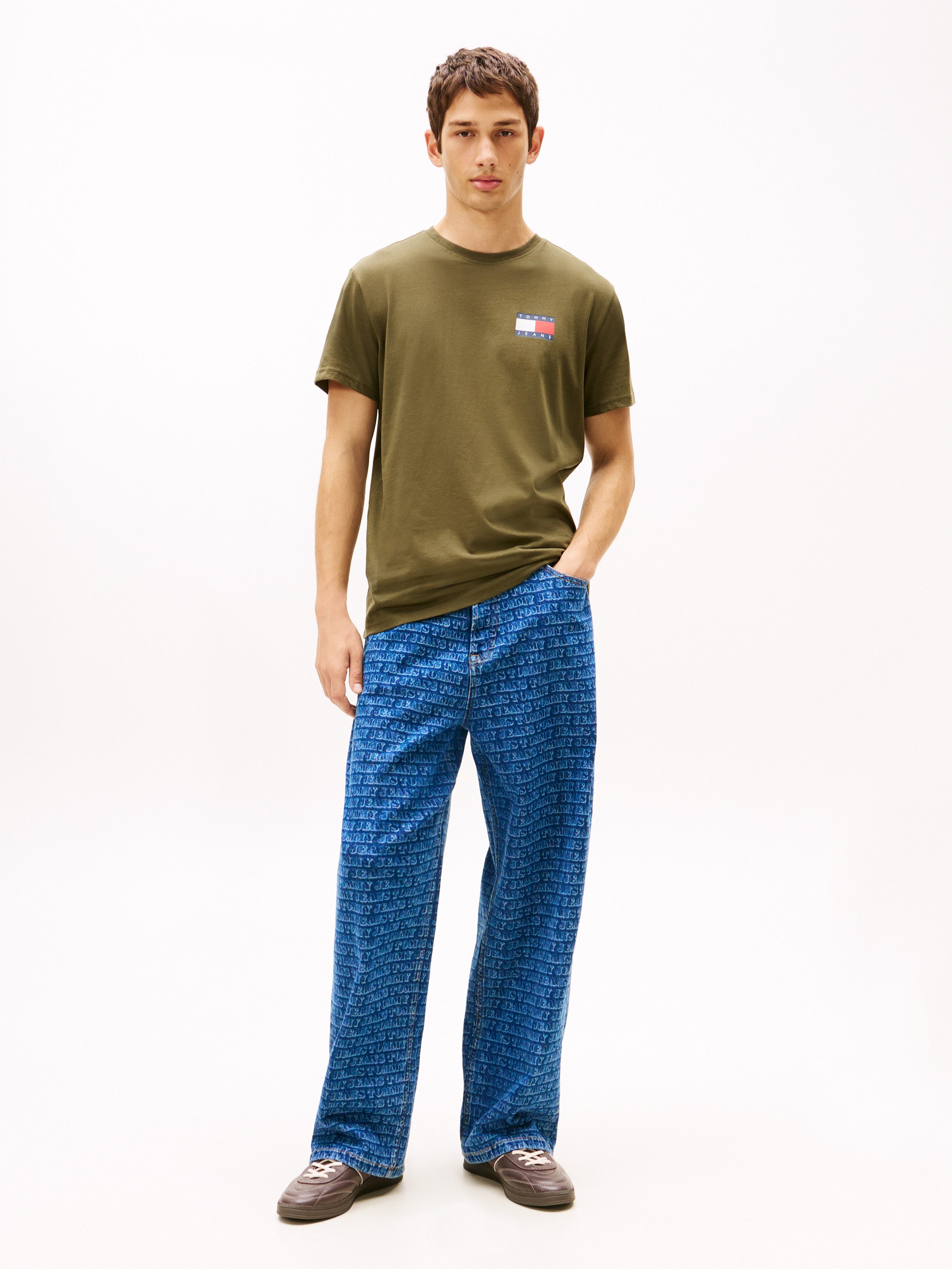 Tommy Jeans T-Shirt TJM SLIM FIT ESSENTIAL FLAG mit Rundhalsausschnitt
