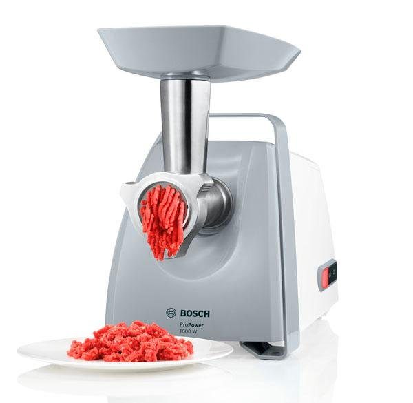 BOSCH Fleischwolf ProPower MFW45020, 1600 W Blockierlei., Rücklauf, 3 Lochscheiben, weiß, 500 W, Edelstahl Loch-Scheiben 3,8 + 8mm, Stopfer, Kebbe-, Wurst-Aufsatz