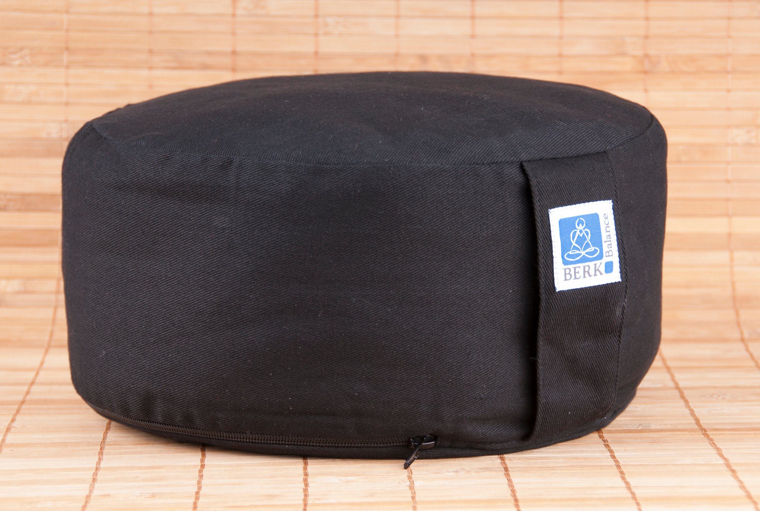 Berk Meditationskissen Zen Kissen, schwarz mit Kapok gefüllt 30 x 15 cm