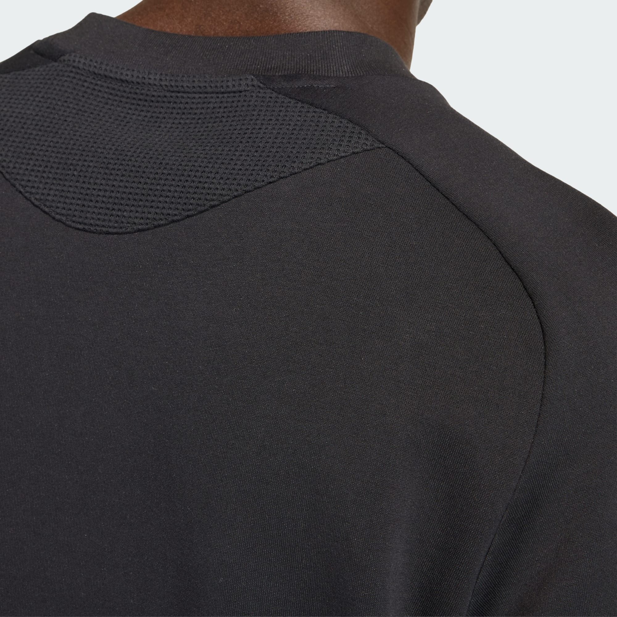 adidas Performance Sweatshirt TIRO TRAVEL SWEATSHIRT, RUNDHALSAUSSCHNITT (1-tlg)