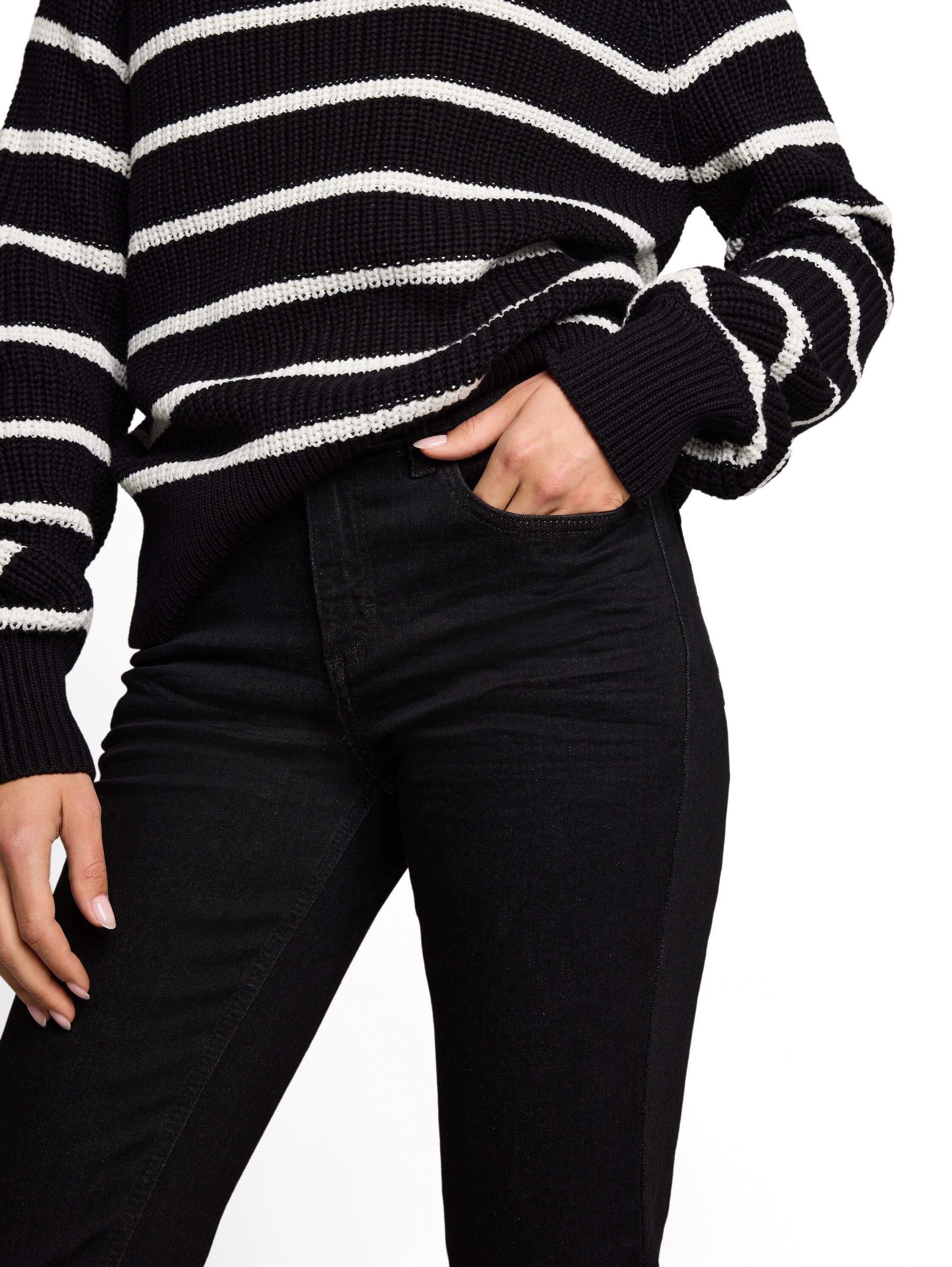 TOM TAILOR Straight-Jeans Style Alexa in 5-Pocket-Form