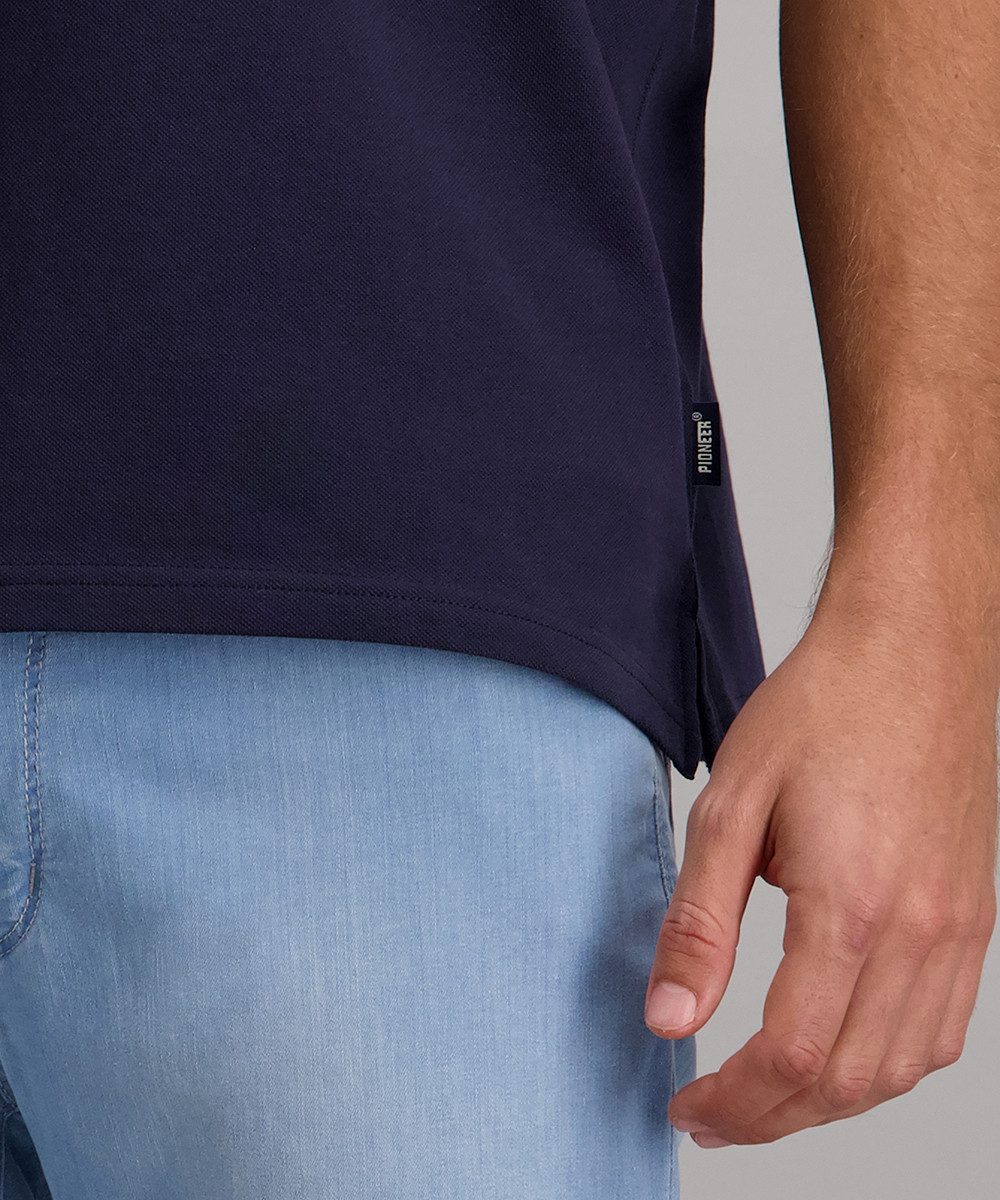 Pioneer Authentic Jeans Poloshirt mit Logo Schriftzug – Bild 2 von 5